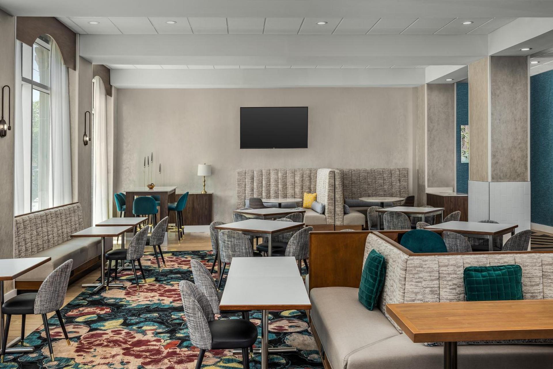 Hampton Inn New Orleans French Quarter Market Area photo 13