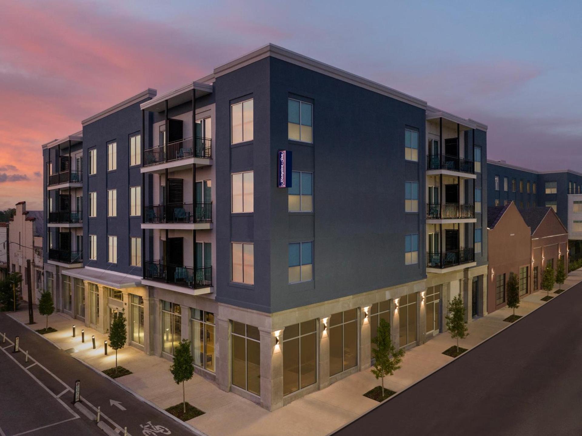 Hampton Inn New Orleans French Quarter Market Area photo 1