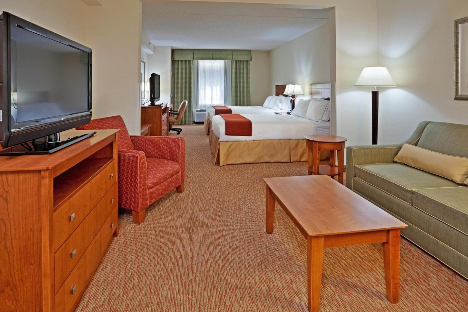 Holiday Inn Express Hotel & Suites Greensboro - Airport Area by IHG photo 51