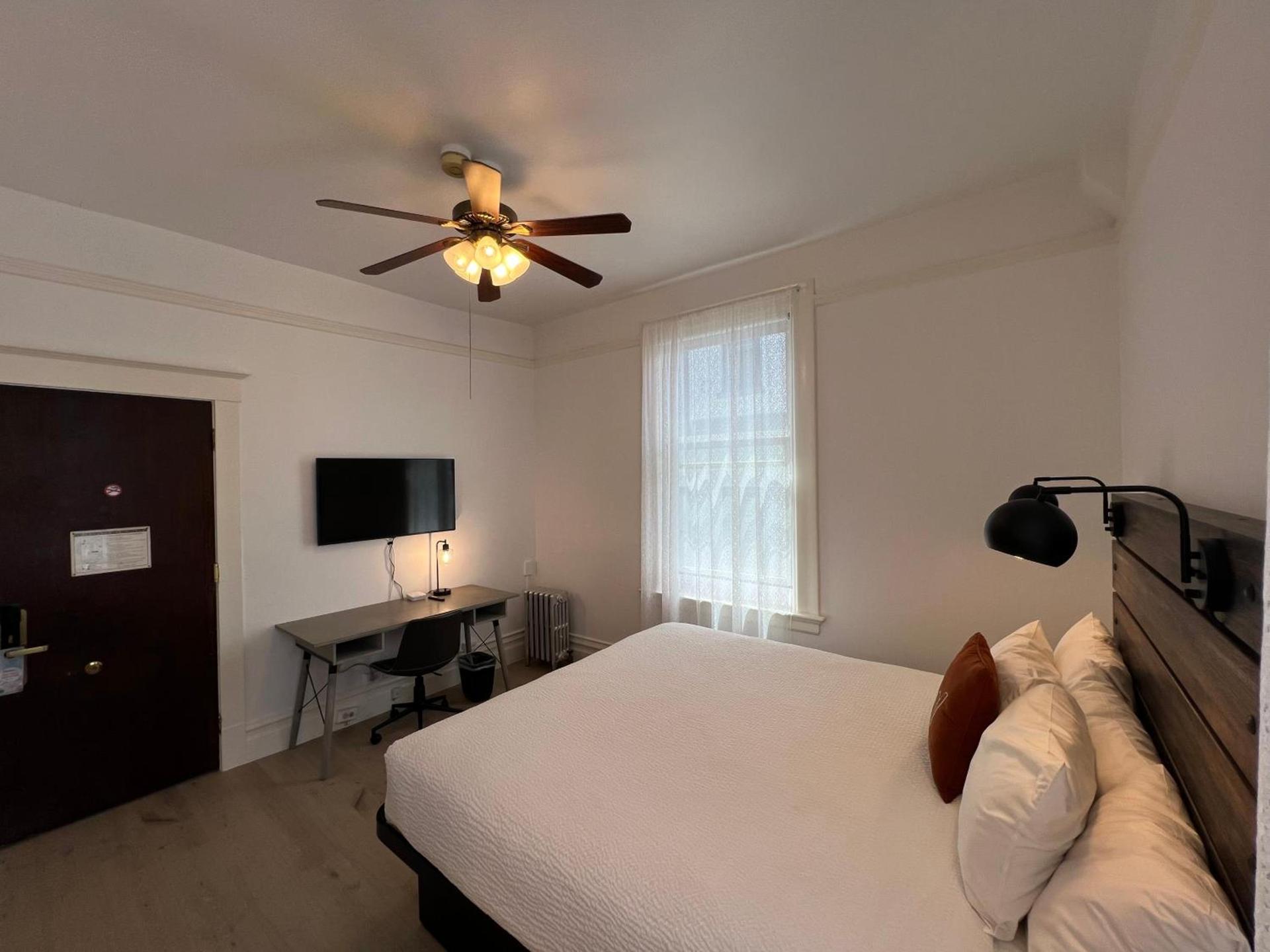The Andrews Hotel photo 23