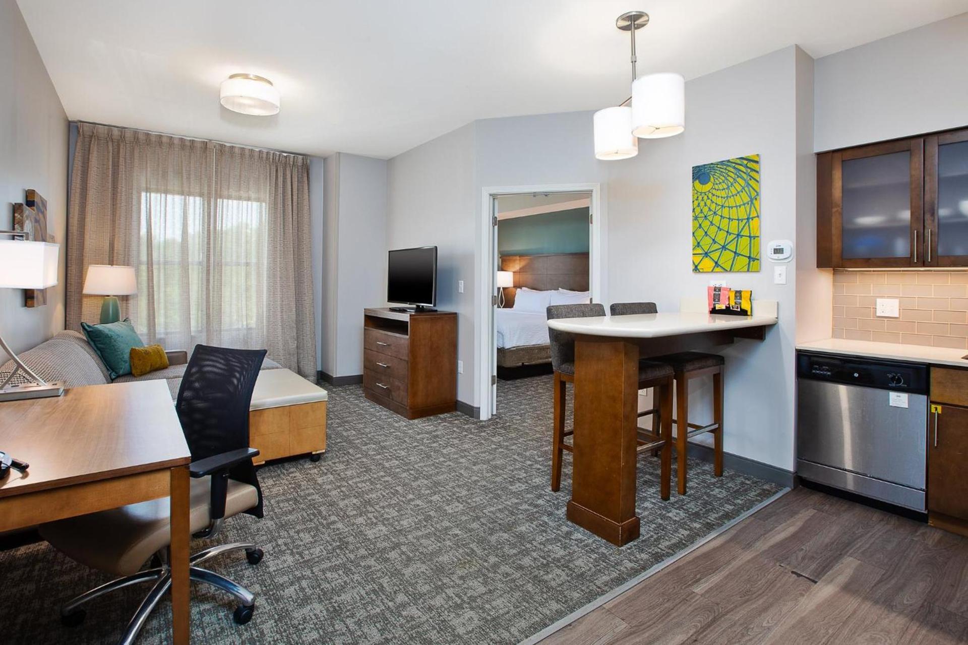 Staybridge Suites Auburn Hills by IHG photo 14
