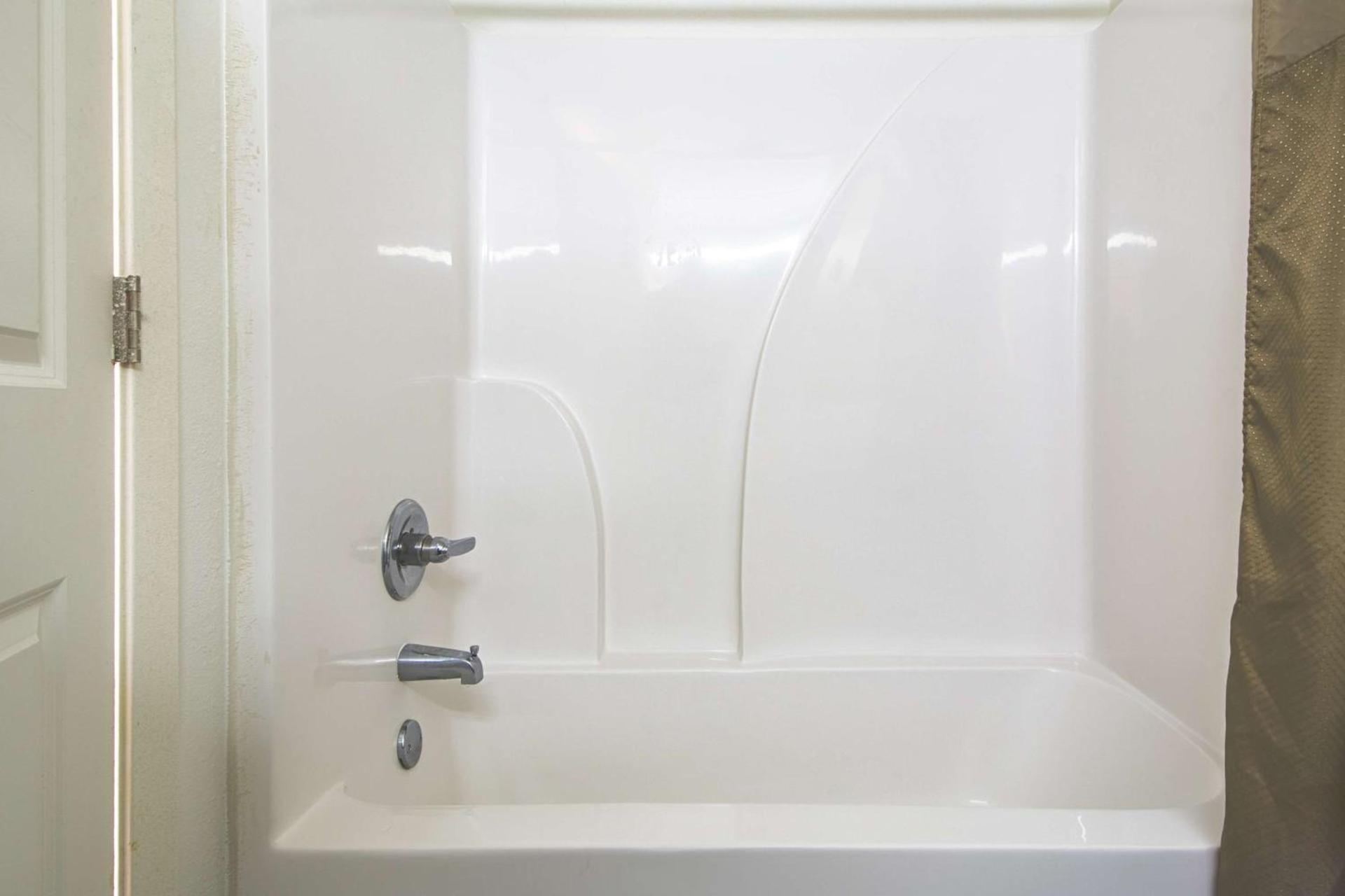 Motel 6-Opelousas, LA photo 6
