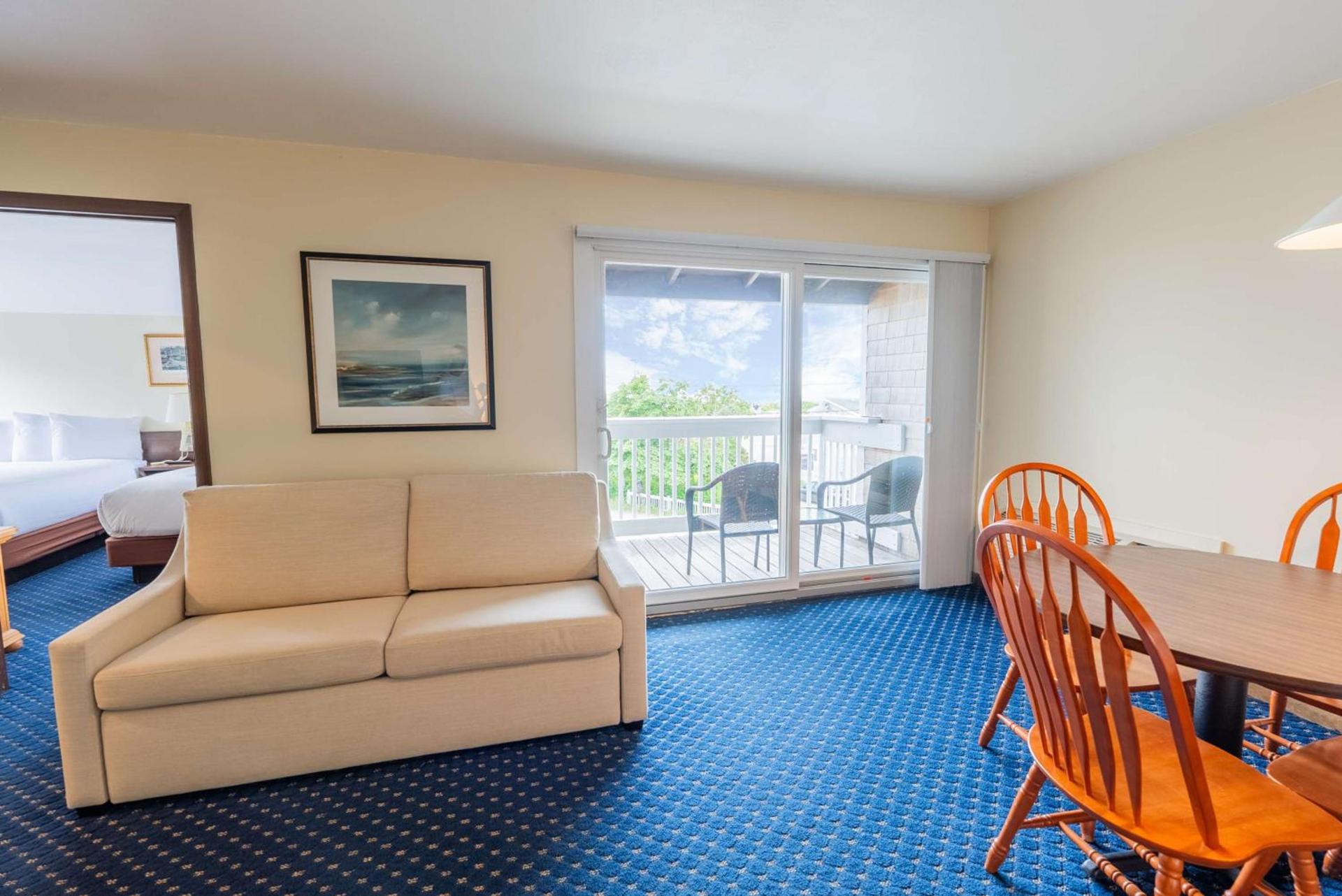 Aspinquid Resort photo 93