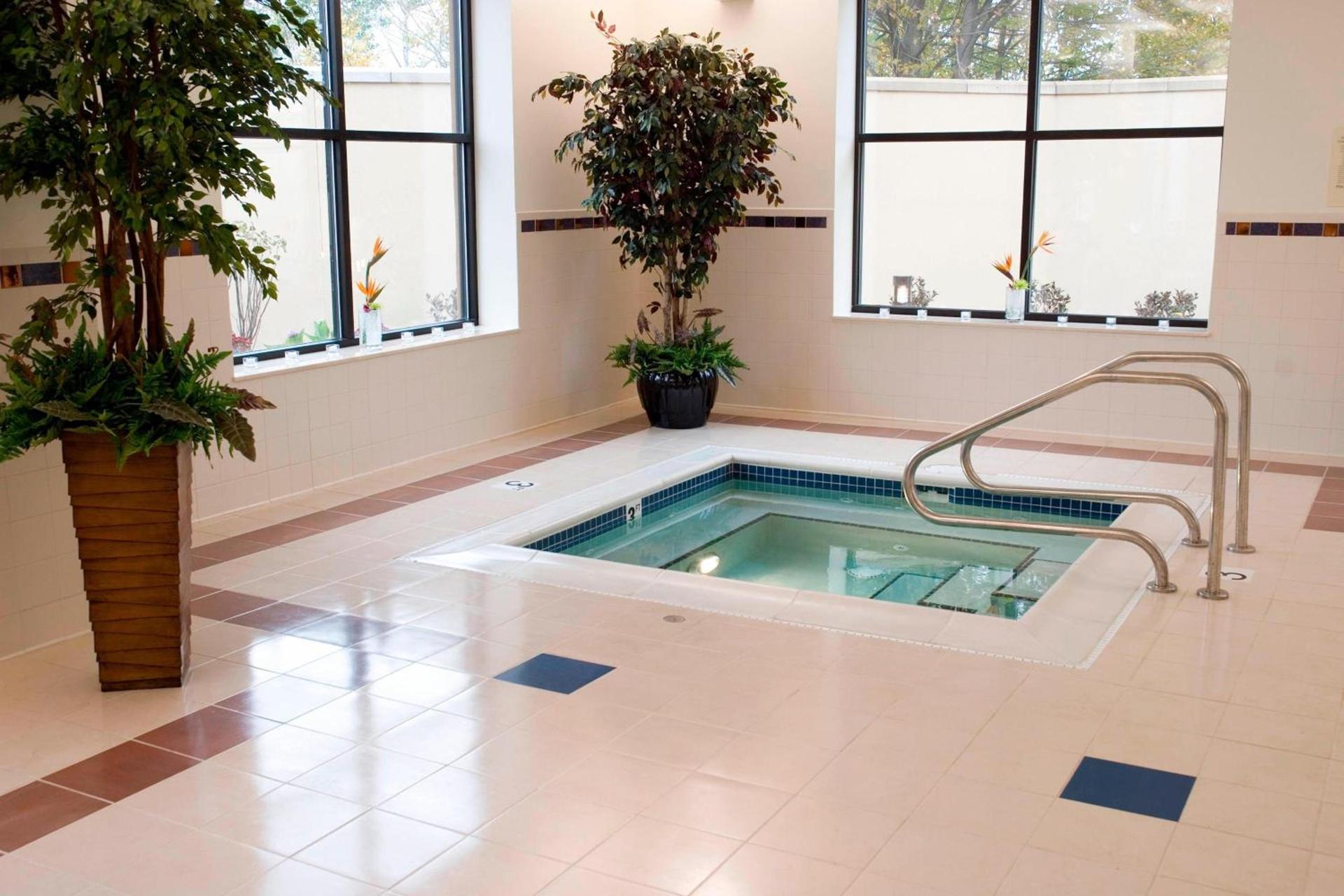 Courtyard by Marriott Canton photo 27