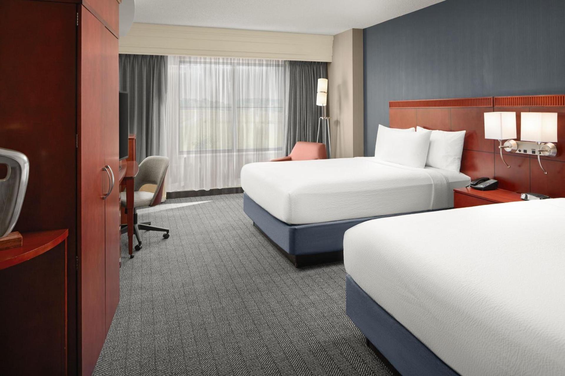 Courtyard by Marriott Winchester Medical Center photo 9