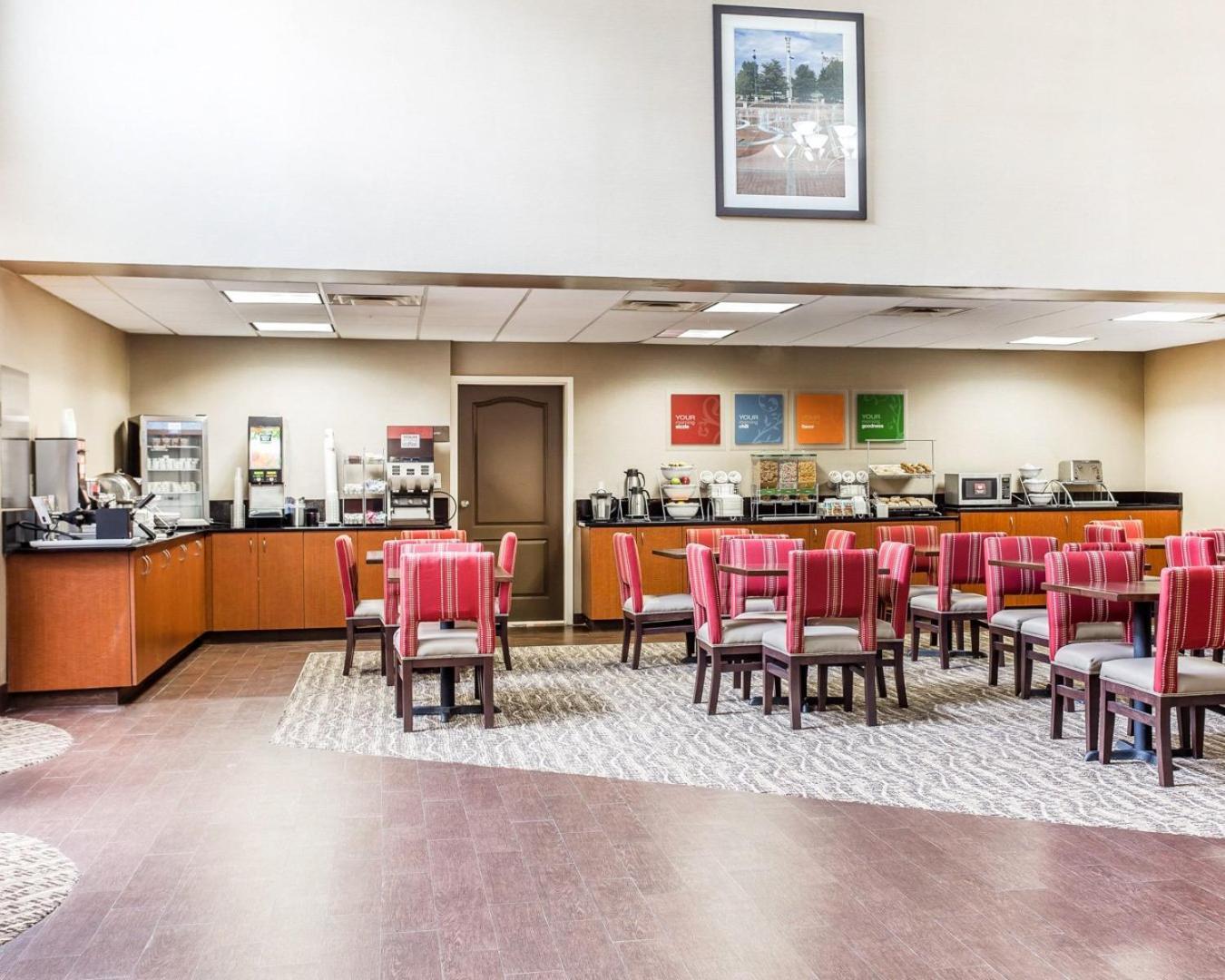 Comfort Suites Morrow- Atlanta South photo 32