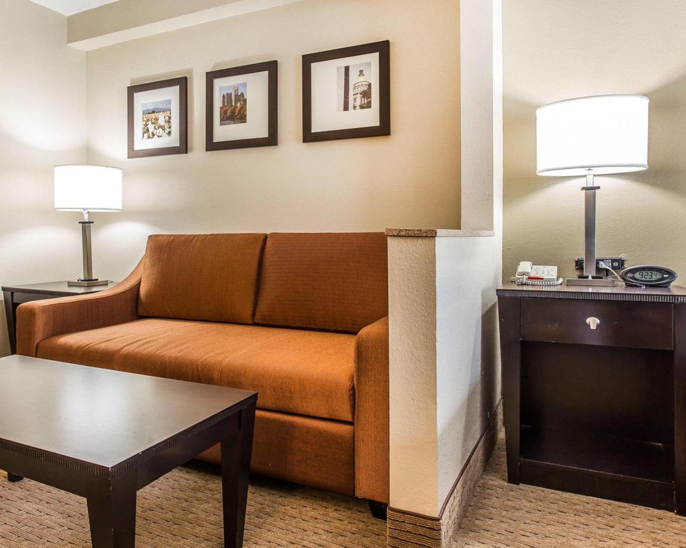 Comfort Suites Morrow- Atlanta South photo 41