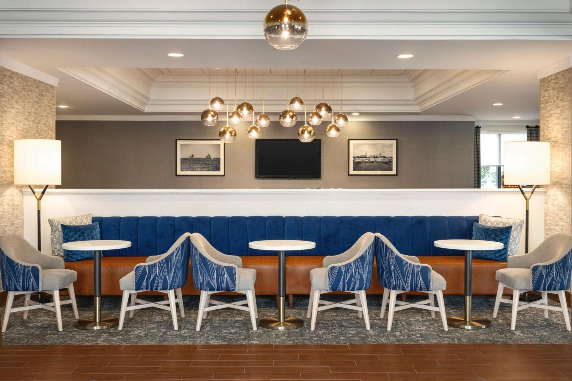Hampton Inn by Hilton Boston/Cambridge photo 3