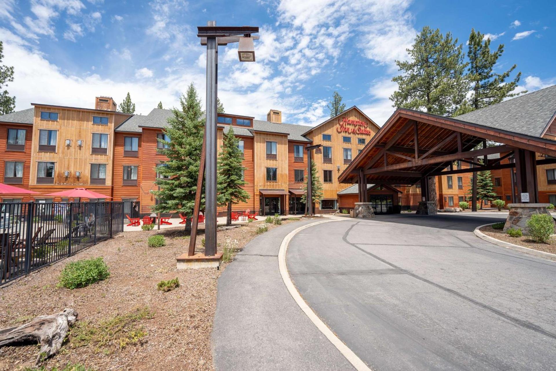 Martis Valley Lodge, Tapestry Collection by Hilton — hotel in Truckee