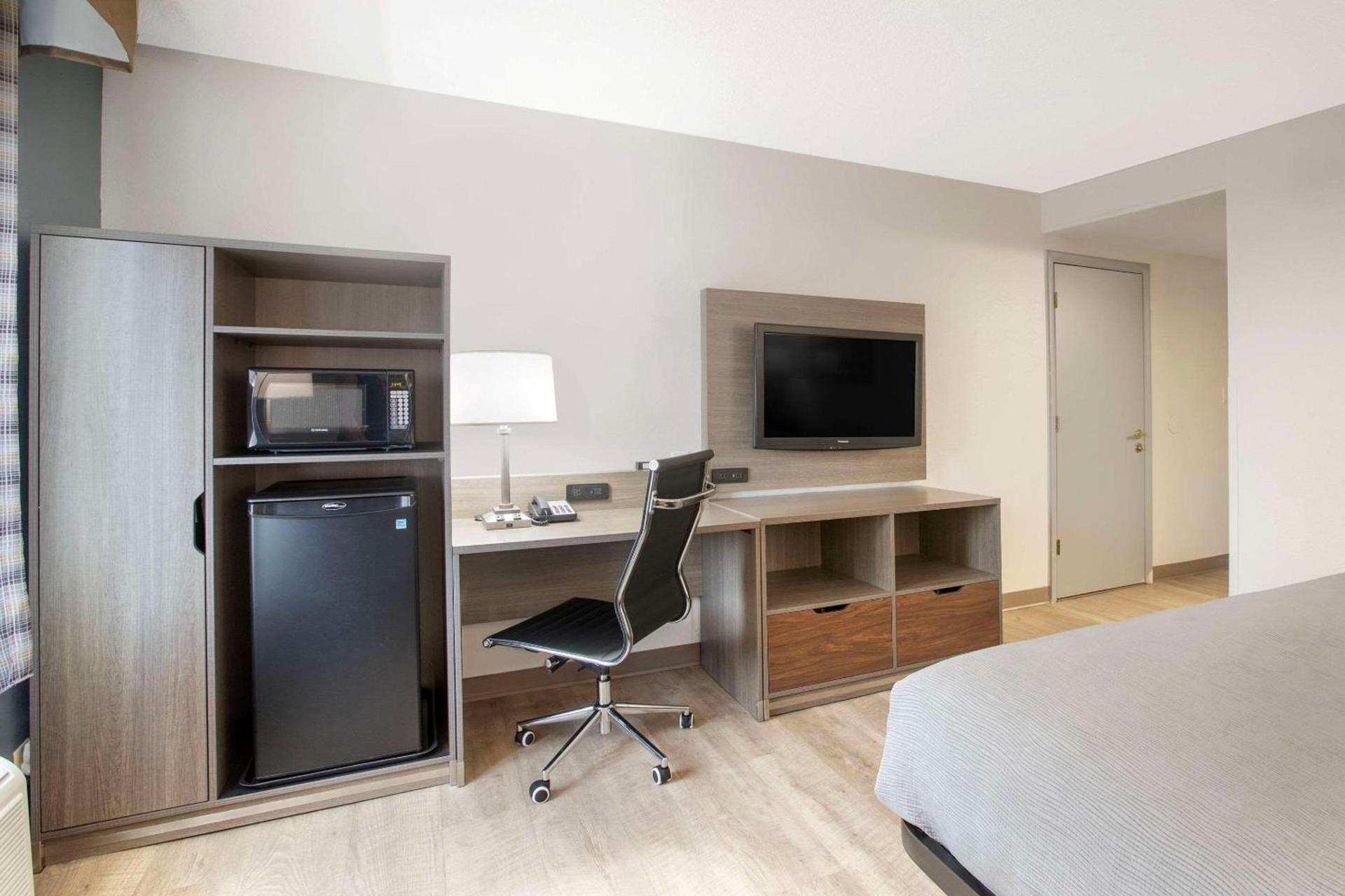 Quality Inn Newton at I-80 photo 8