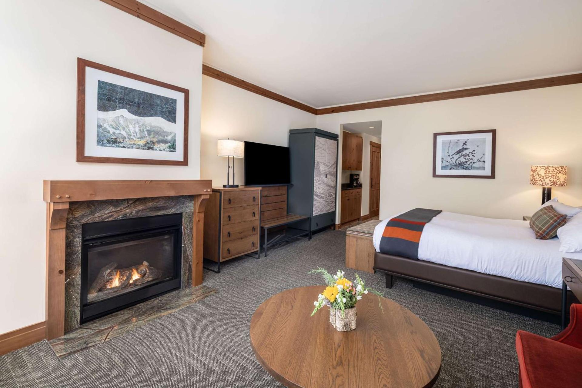 The Lodge at Spruce Peak, a Destination by Hyatt Residence photo 40