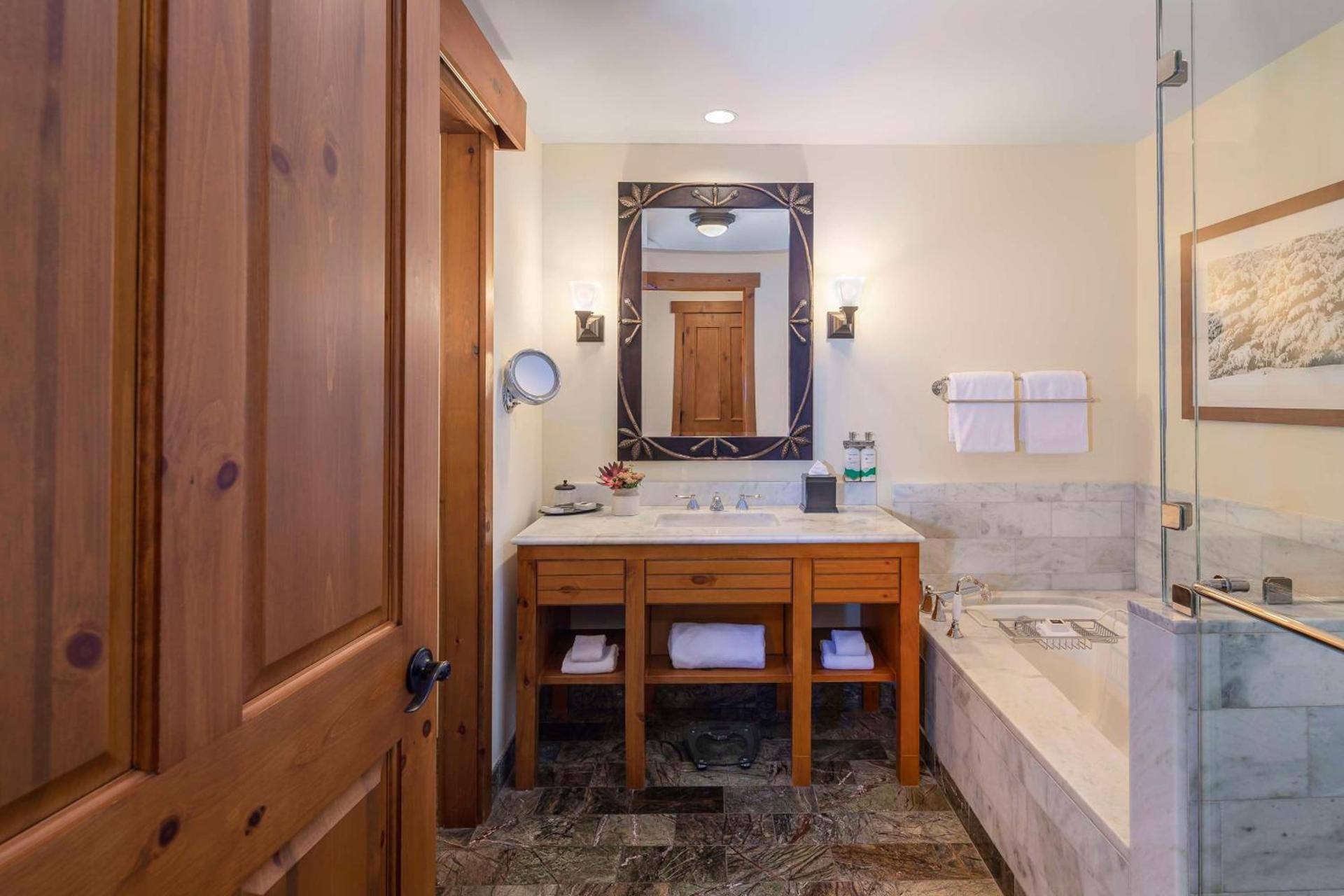 The Lodge at Spruce Peak, a Destination by Hyatt Residence photo 55