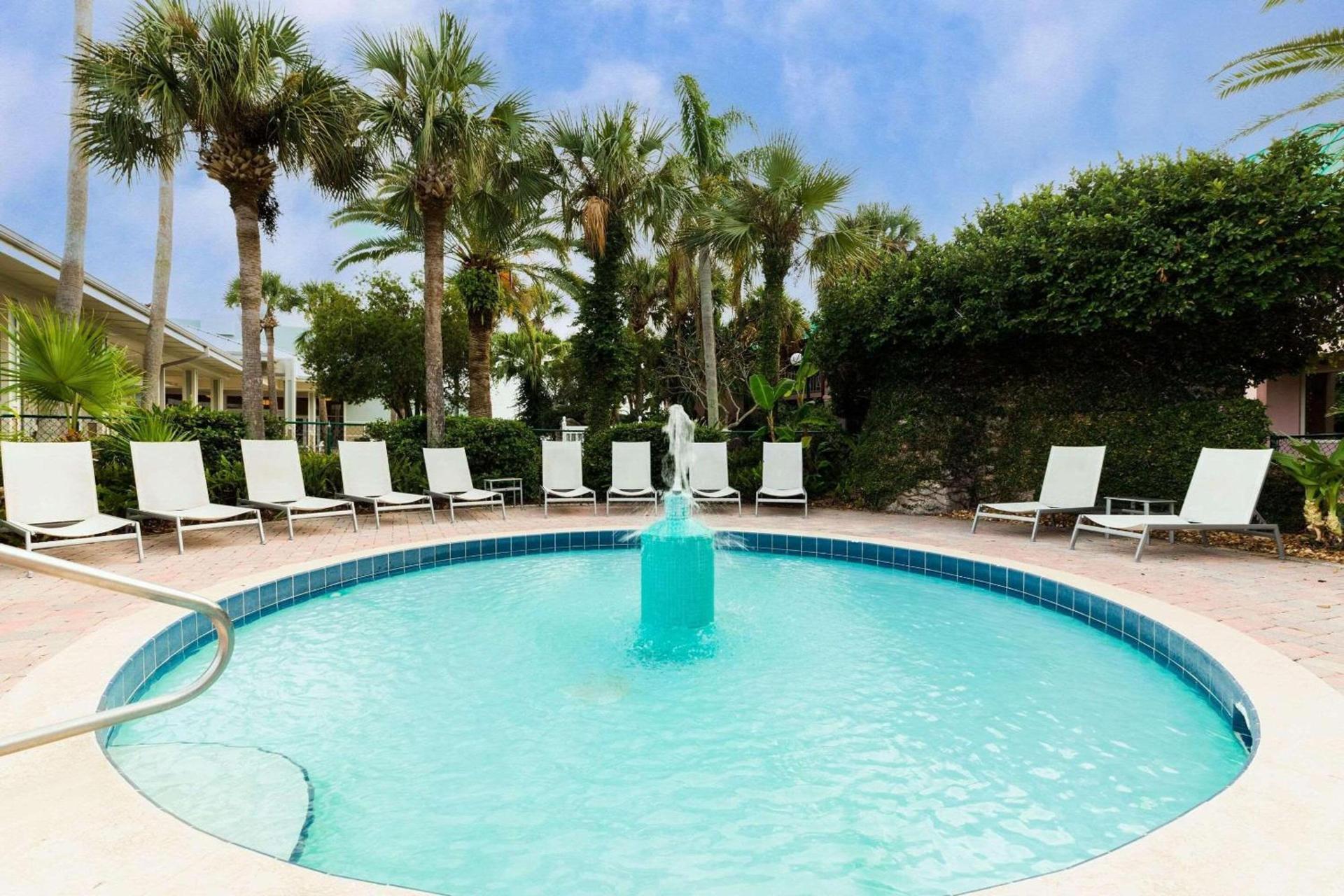 Radisson Resort at the Port photo 24