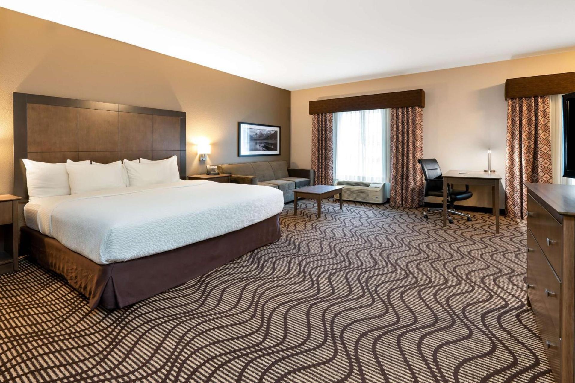 Best Western Plus Kalispell/Glacier Park West Hotel & Suites photo 10