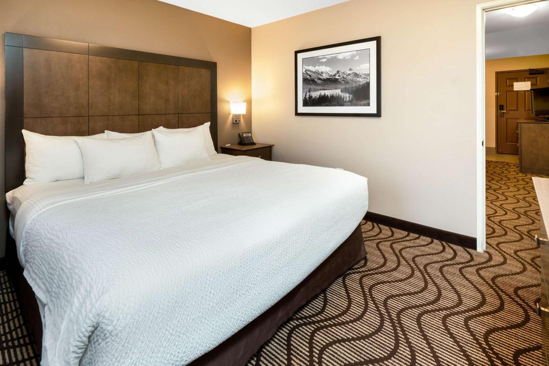 Best Western Plus Kalispell/Glacier Park West Hotel & Suites photo 18