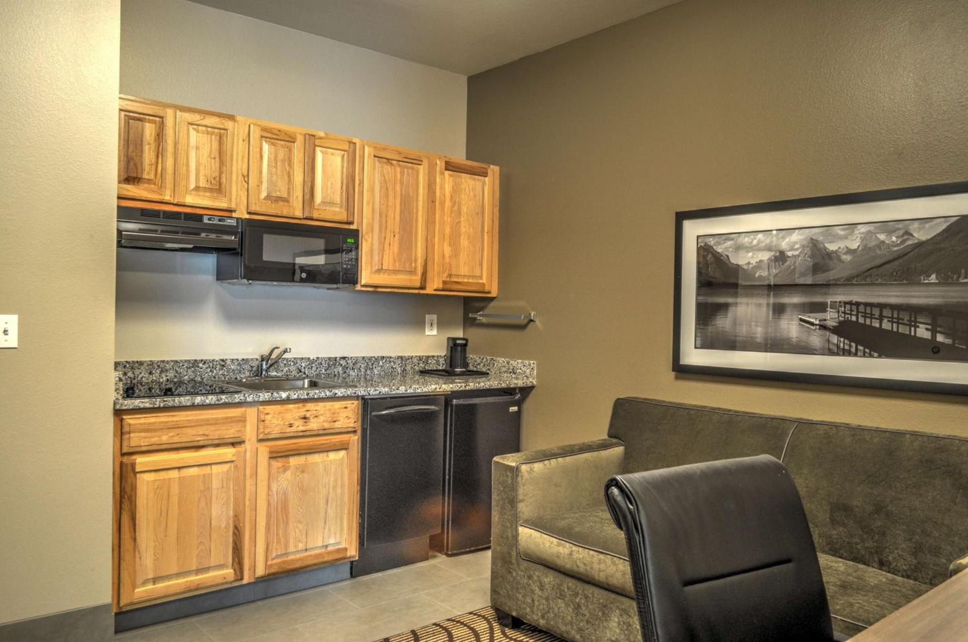 Best Western Plus Kalispell/Glacier Park West Hotel & Suites photo 23