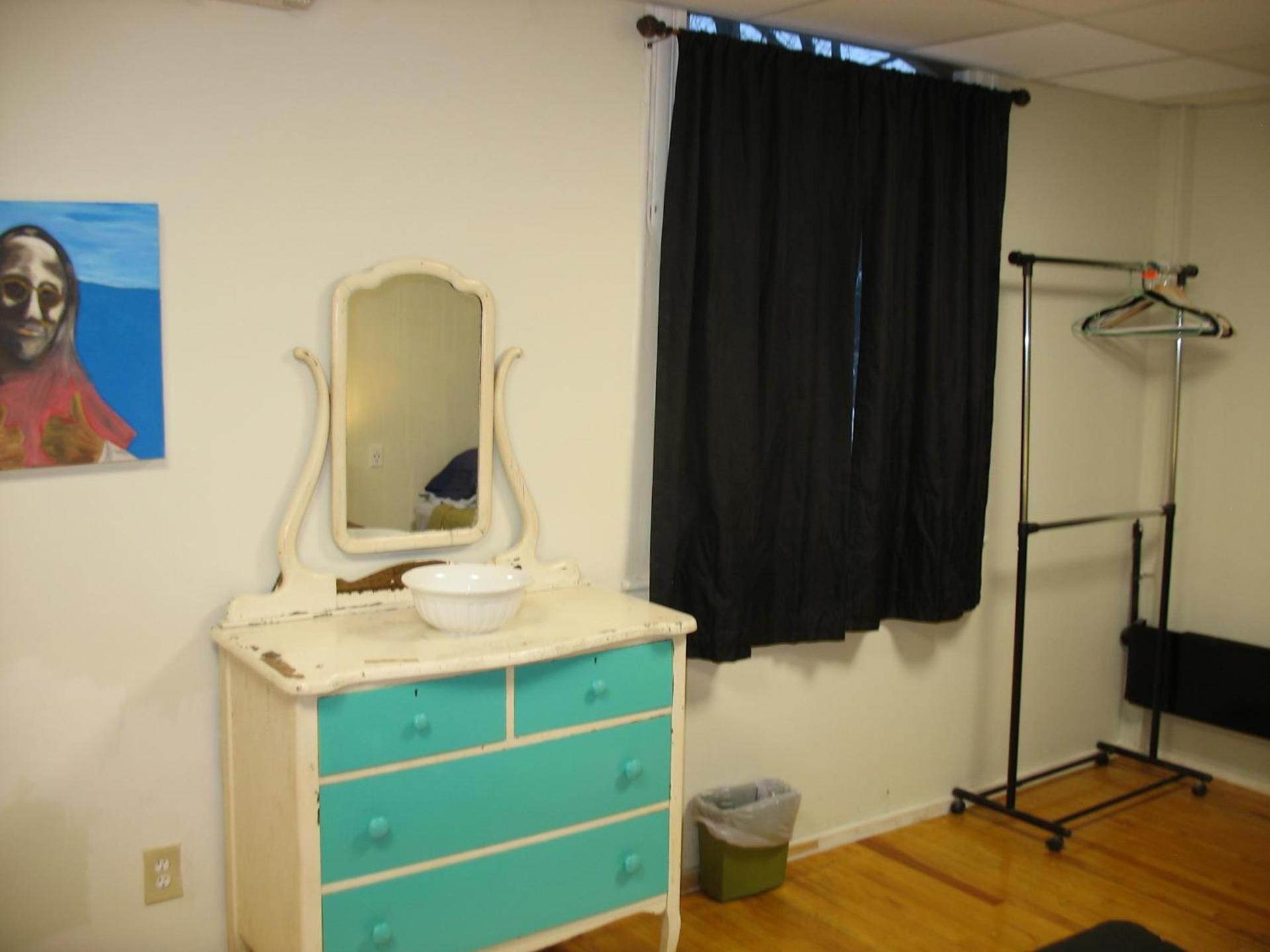 Art Gallery Hostel photo 62