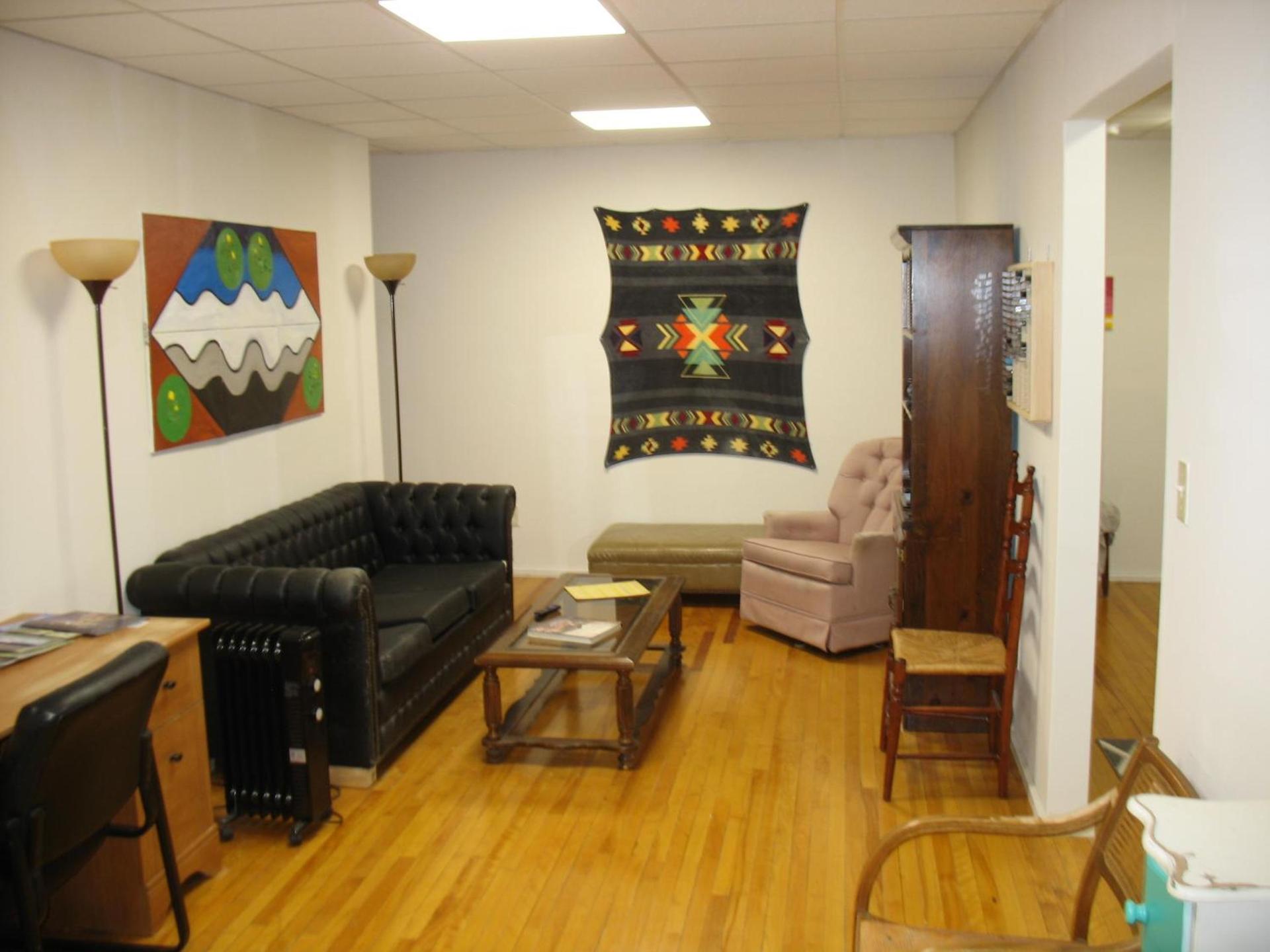 Art Gallery Hostel photo 39