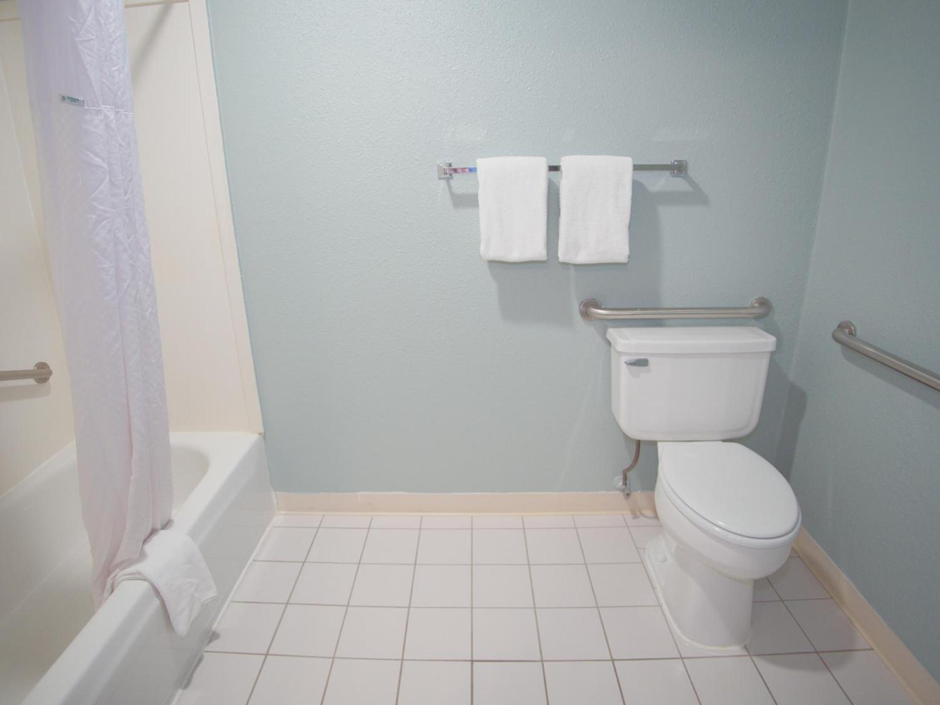 Country Inn & Suites by Radisson, Coeur d'Alene photo 24
