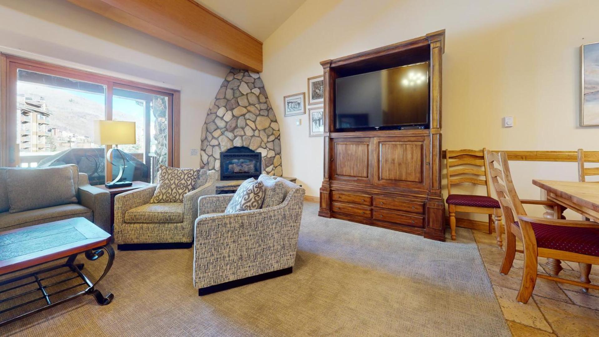 Enzian - CoralTree Residence Collection photo 3