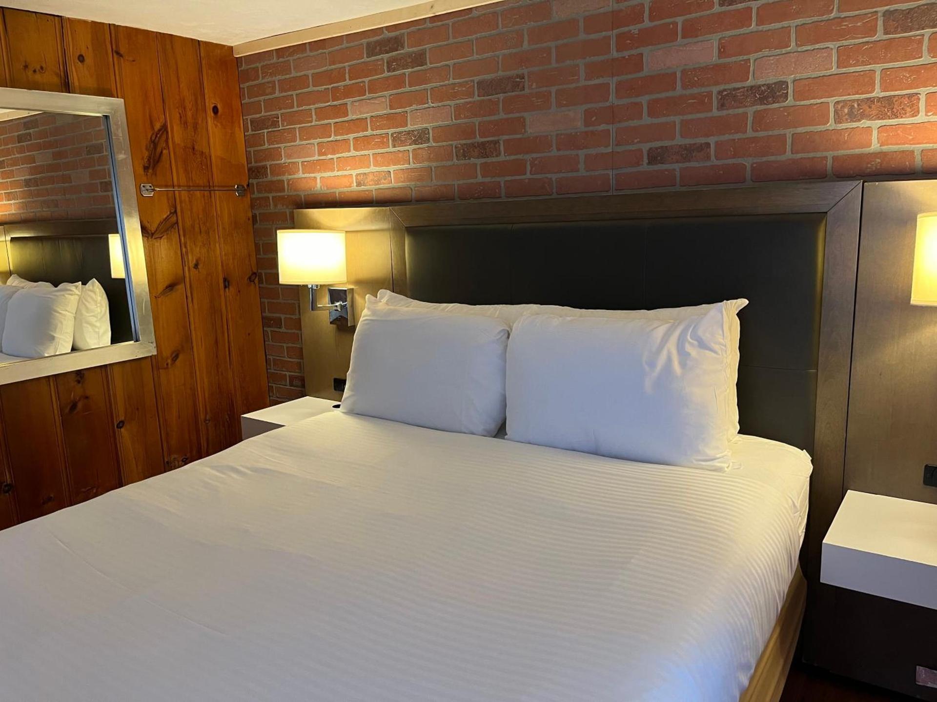 White Mountain Cottages photo 11
