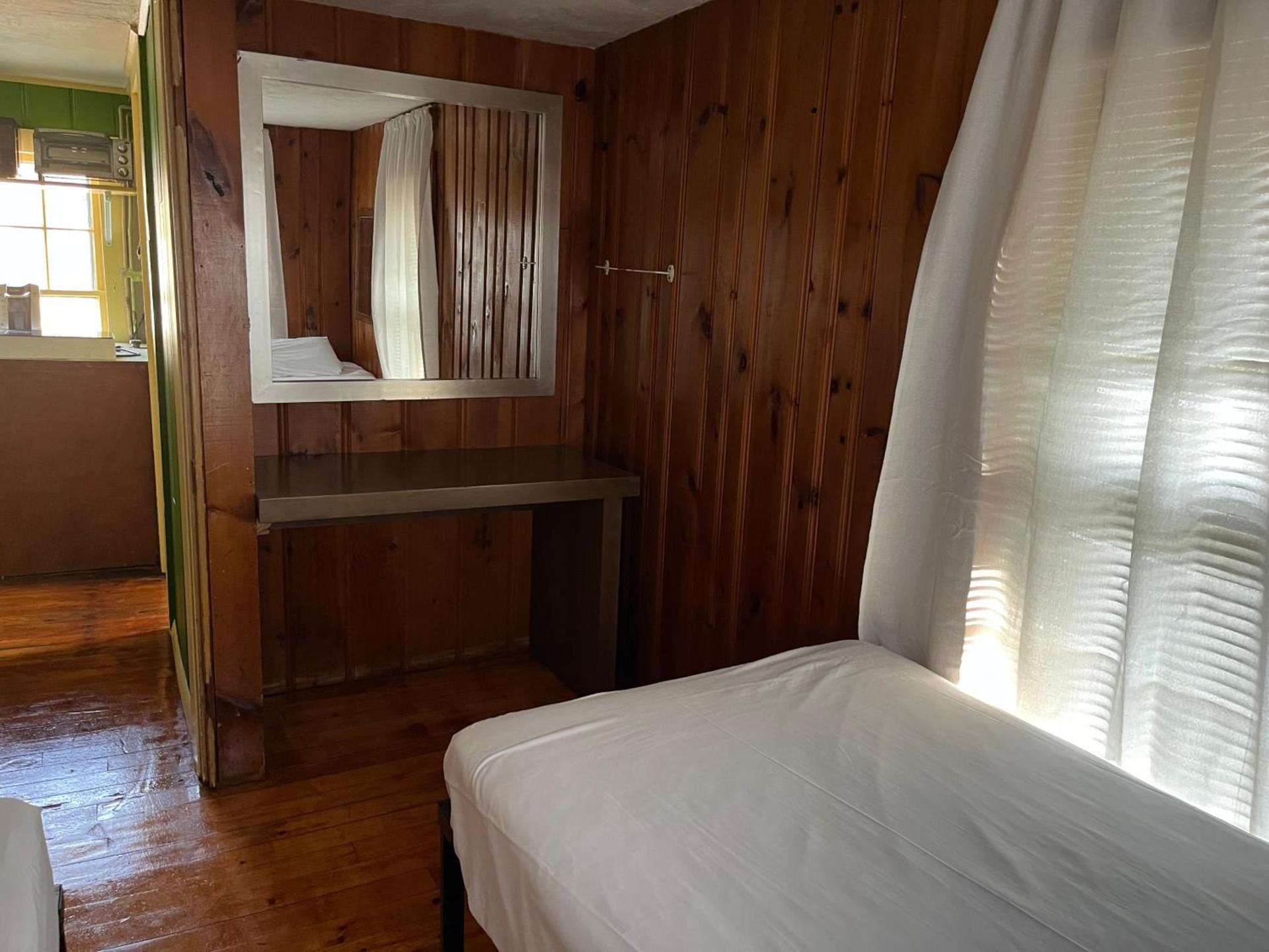 White Mountain Cottages photo 13