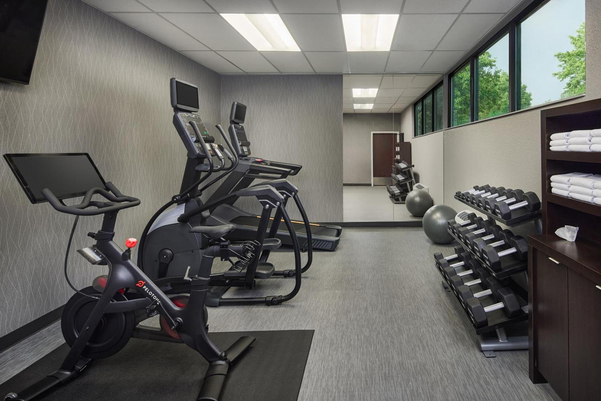 Courtyard by Marriott Fort Collins photo 18