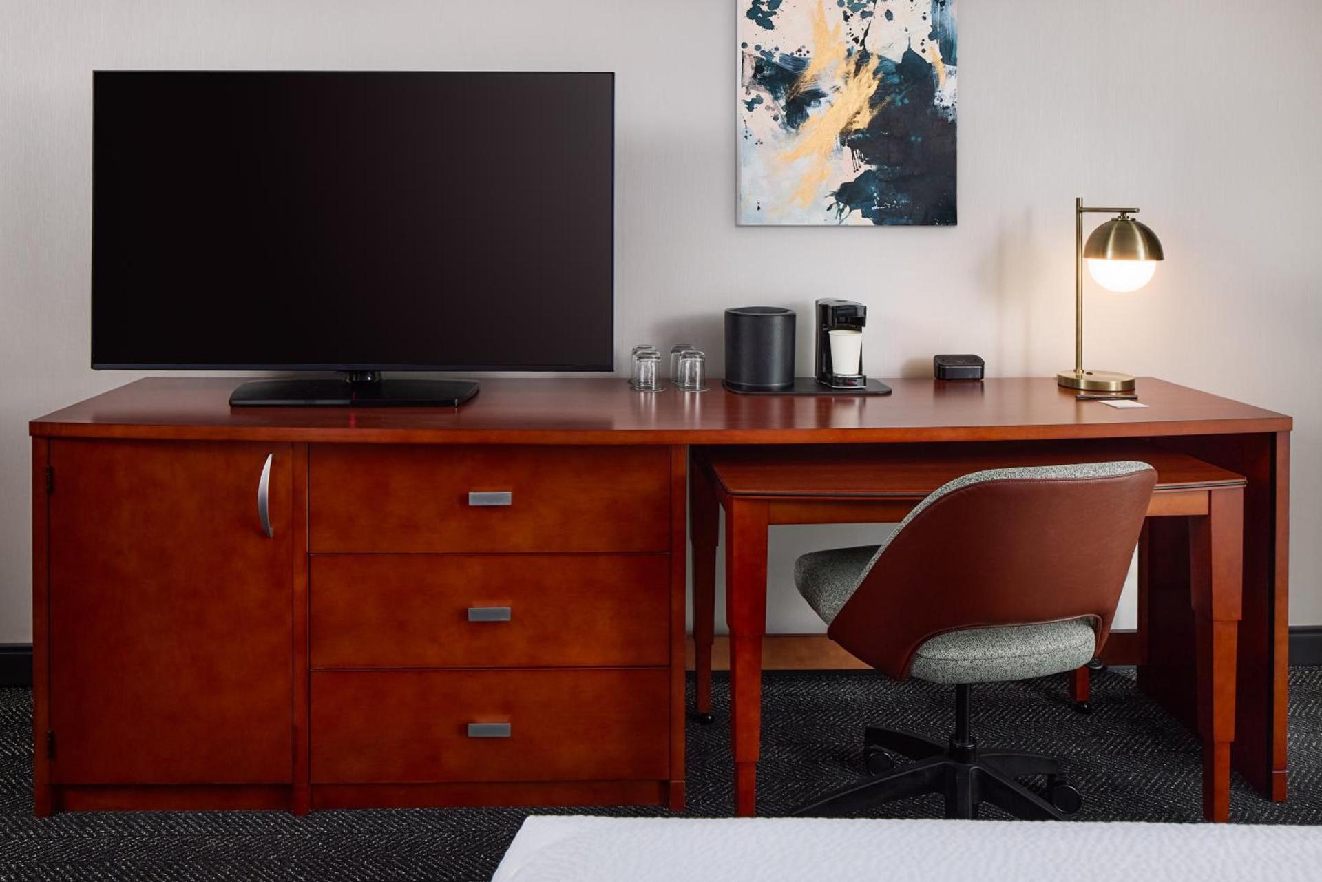Courtyard by Marriott Fort Collins photo 11