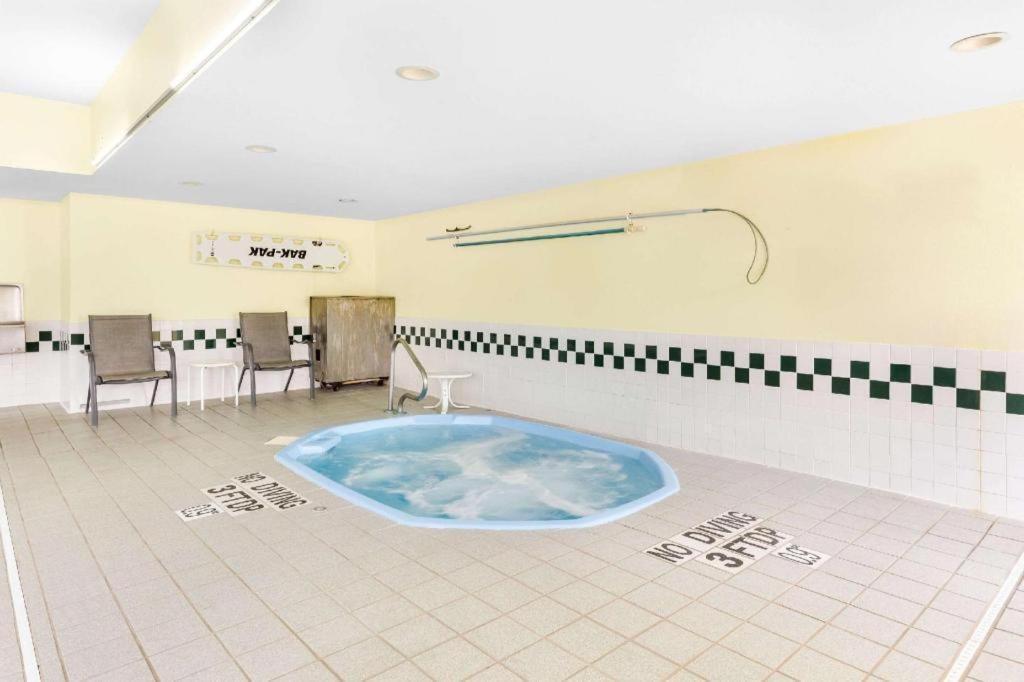 Comfort Inn photo 4