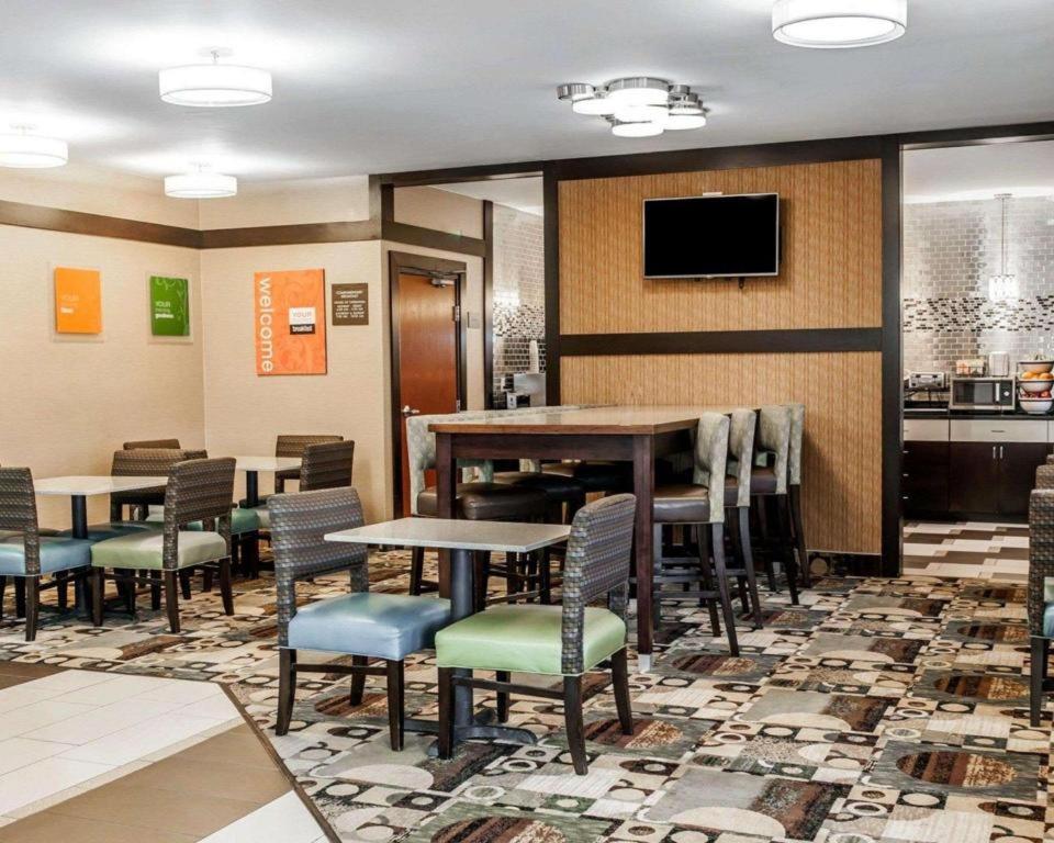 Comfort Inn photo 18