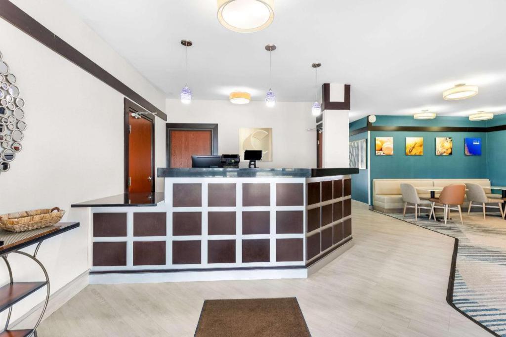 Comfort Inn photo 19
