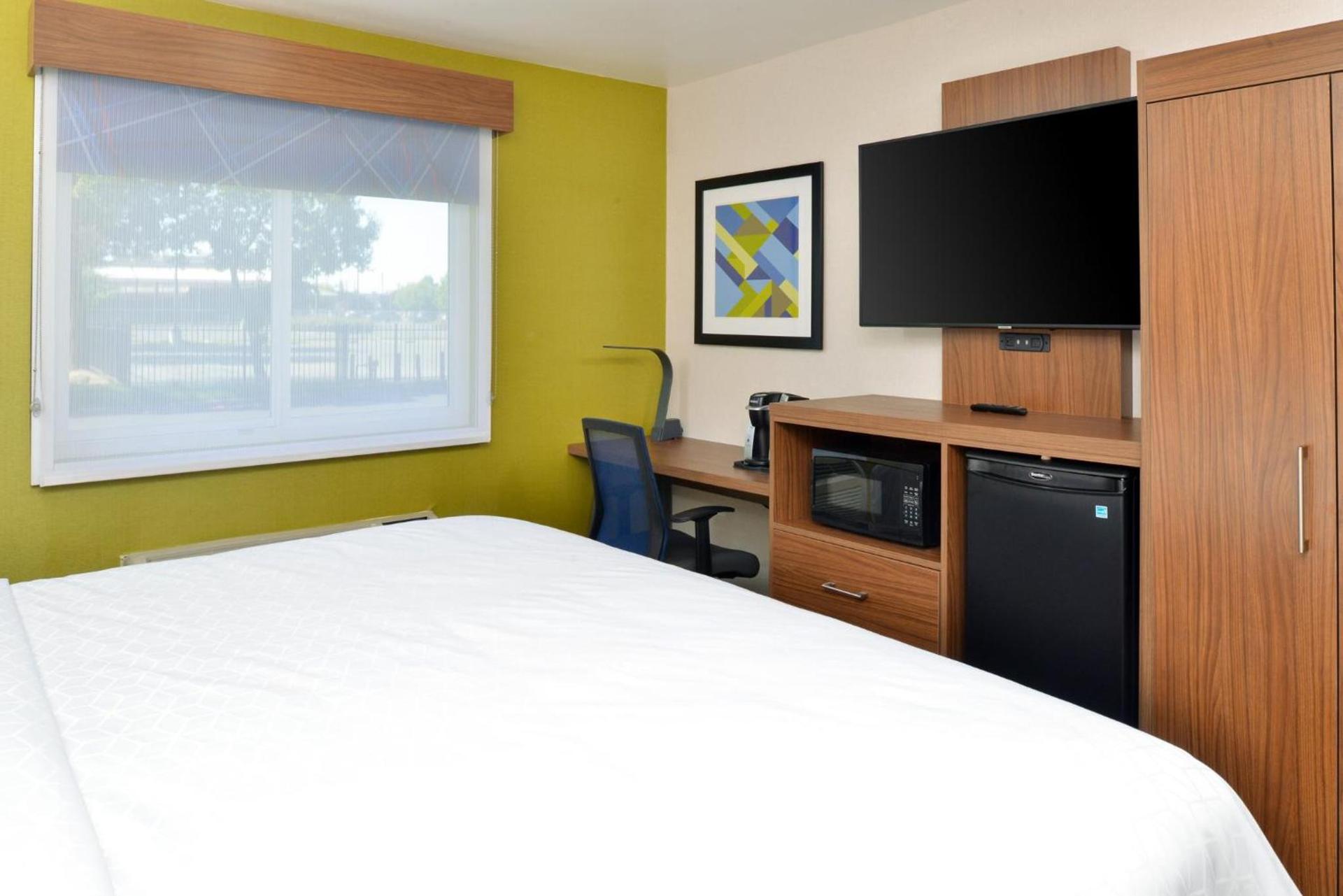 Holiday Inn Express - Santa Rosa North by IHG photo 73