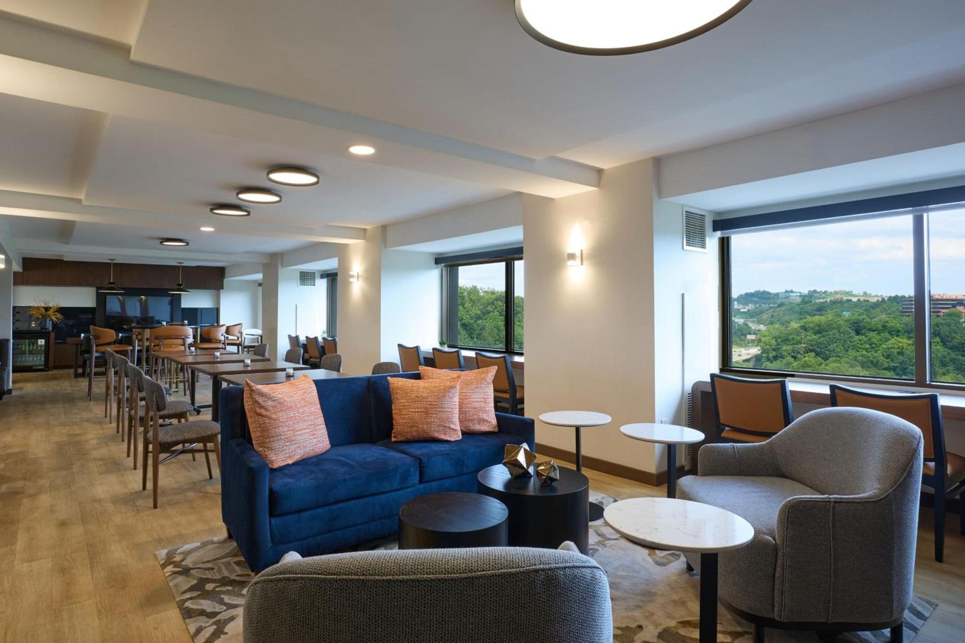 Pittsburgh Airport Marriott photo 48