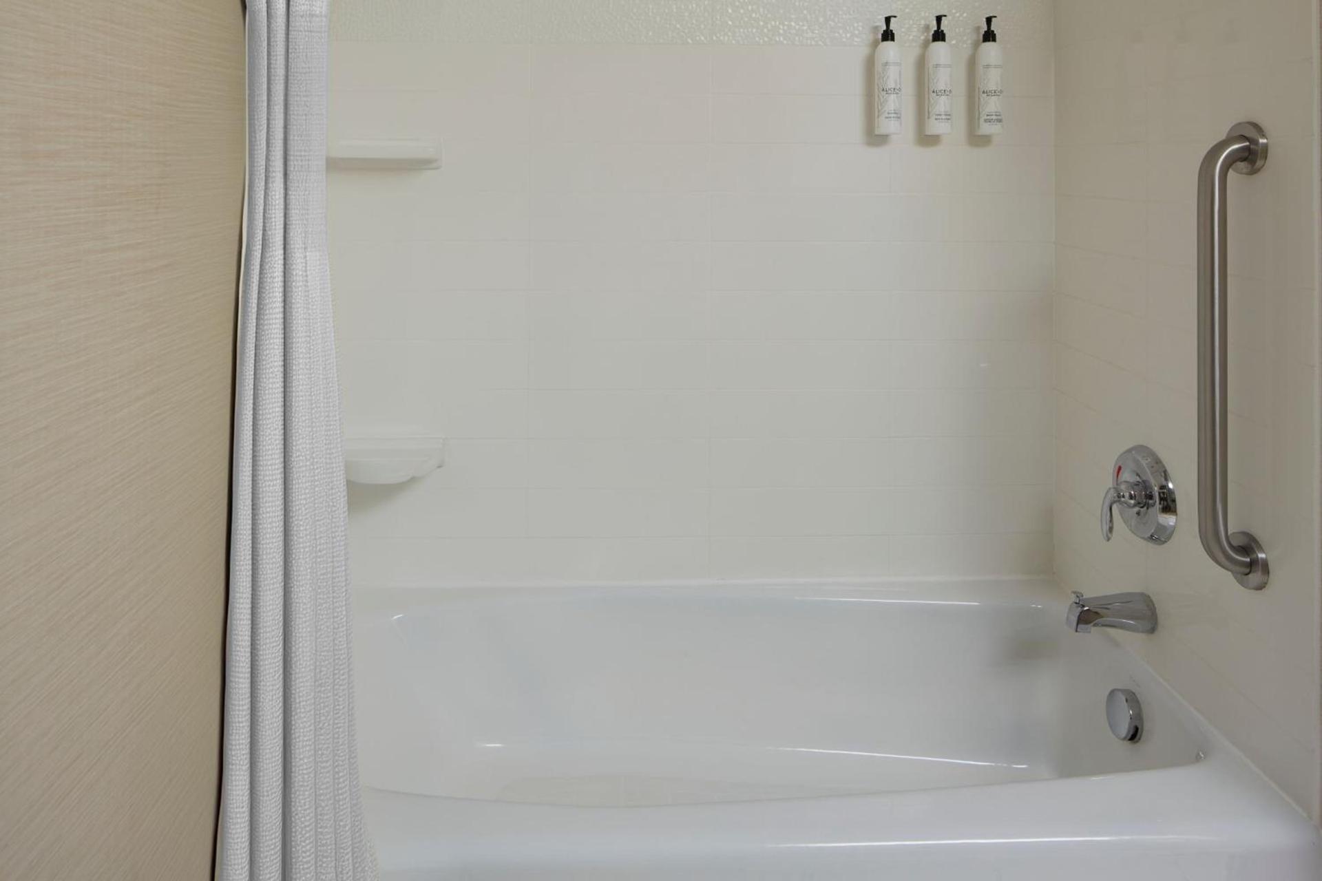 Fairfield Inn & Suites by Marriott DuBois photo 13