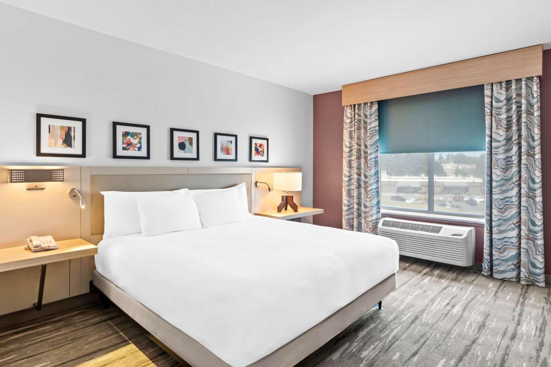 Hilton Garden Inn Seattle North/Everett photo 41