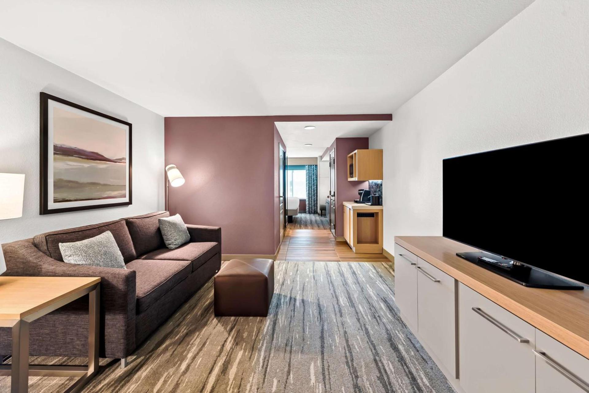 Hilton Garden Inn Seattle North/Everett photo 43