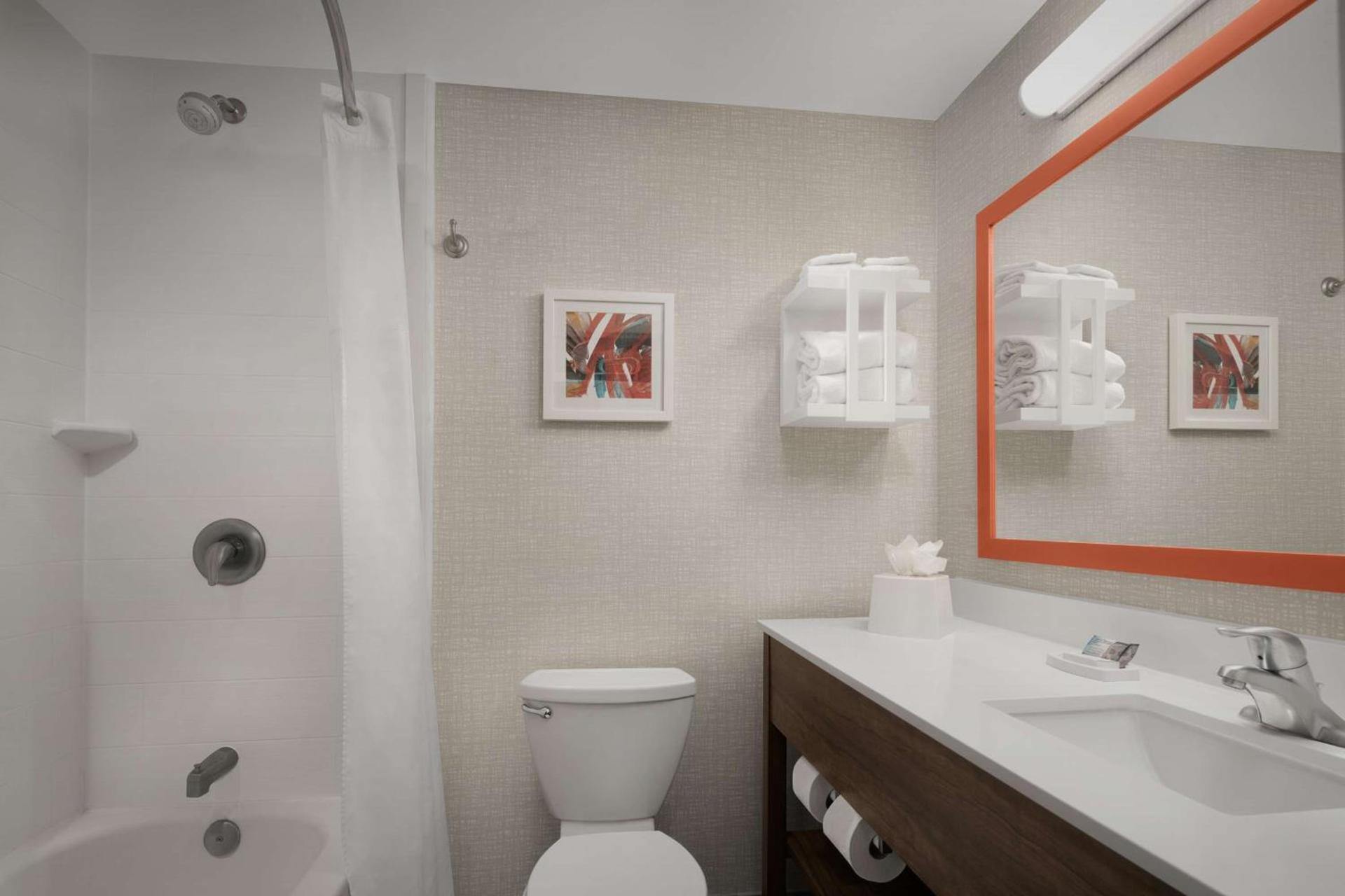 Hampton Inn Haverhill photo 16