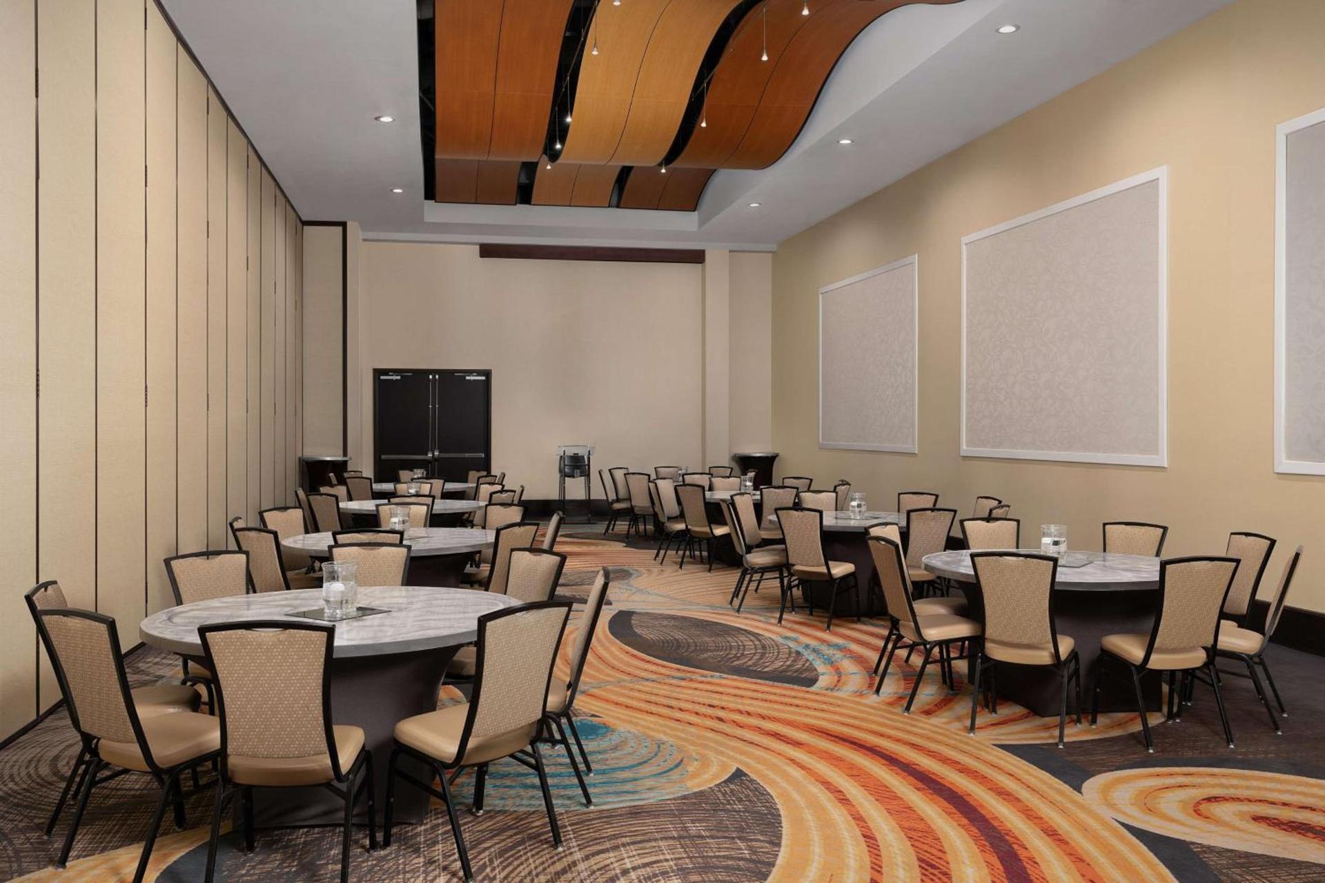 Embassy Suites by Hilton Knoxville West photo 22