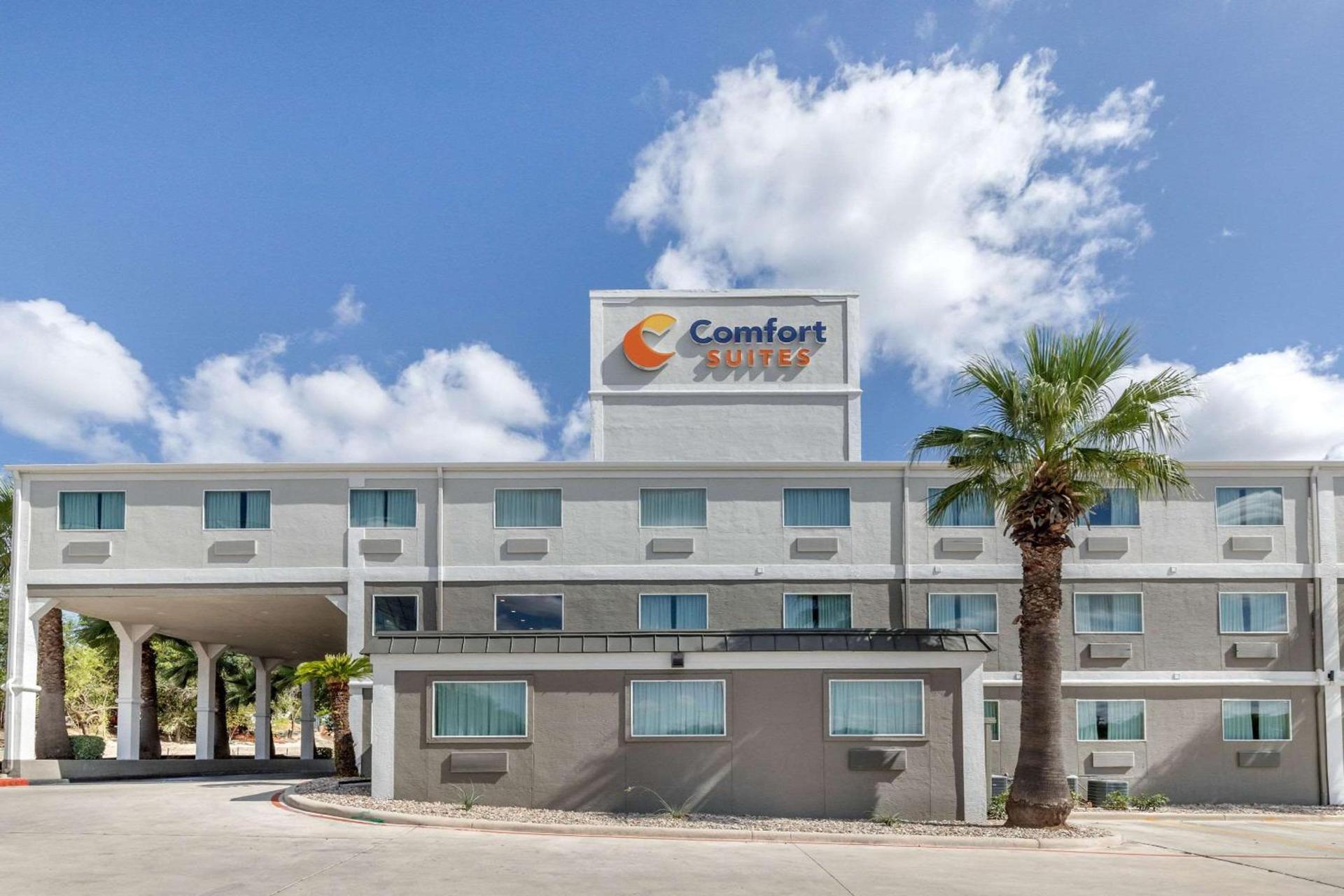 Comfort Suites San Antonio Airport North photo 2