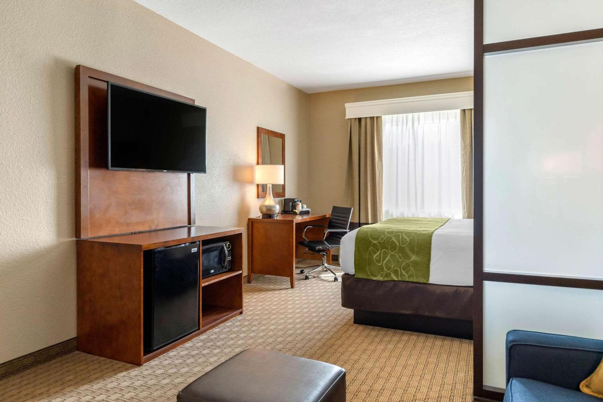 Comfort Suites San Antonio Airport North photo 18
