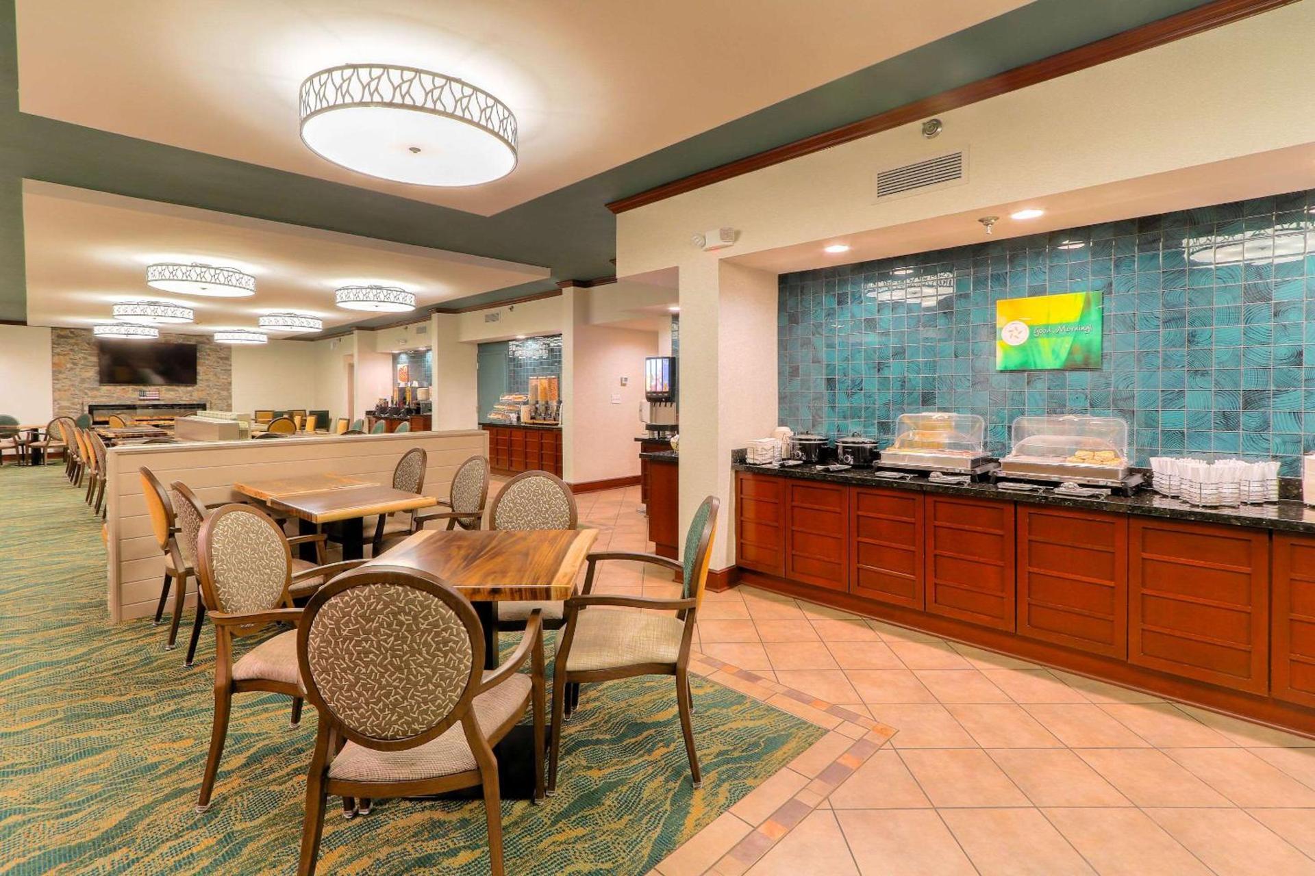 Quality Inn Near the Island Pigeon Forge photo 51