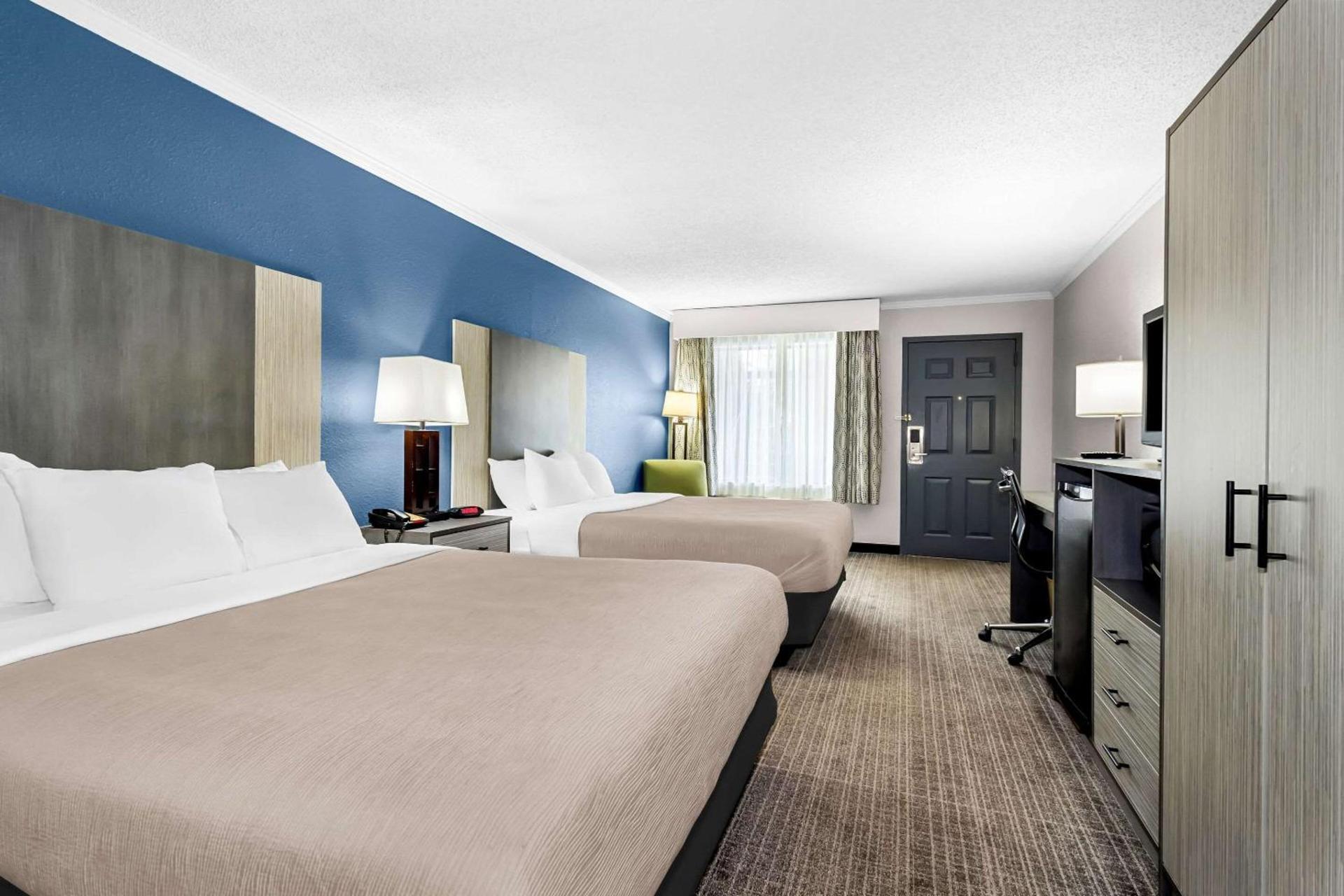 Quality Inn & Suites Florence Civic Center photo 9