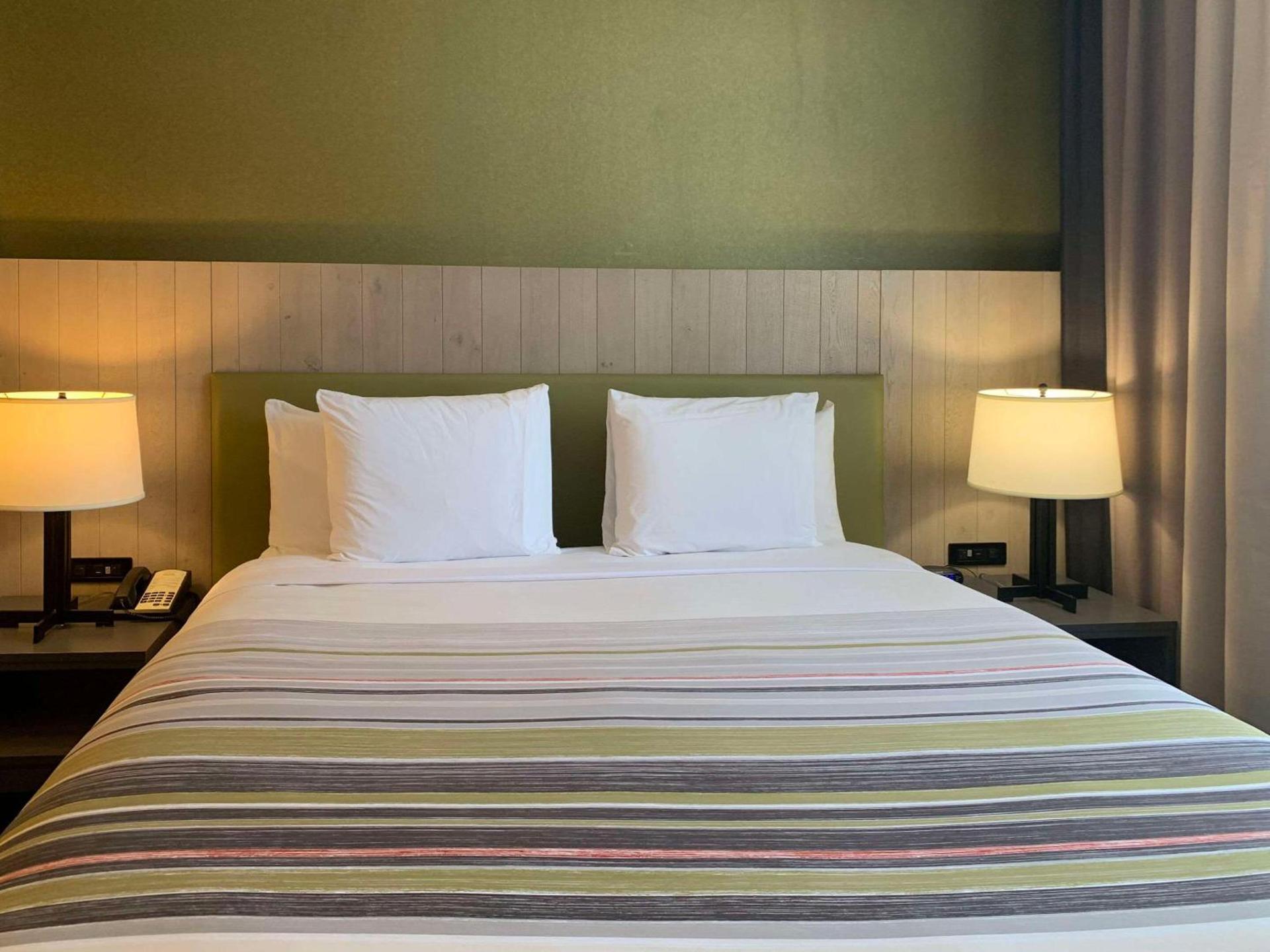 Country Inn & Suites by Radisson, San Jose International Airport, CA photo 7