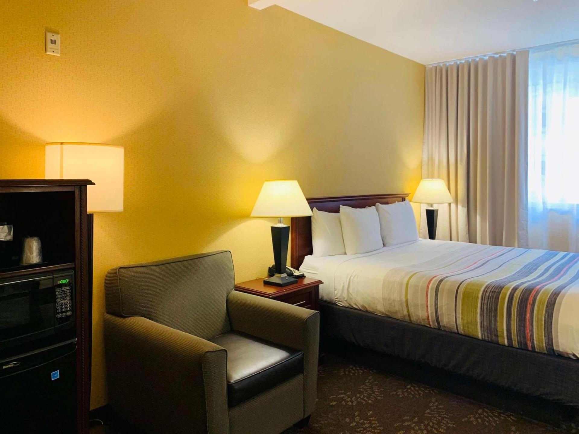 Country Inn & Suites by Radisson, San Jose International Airport, CA photo 8