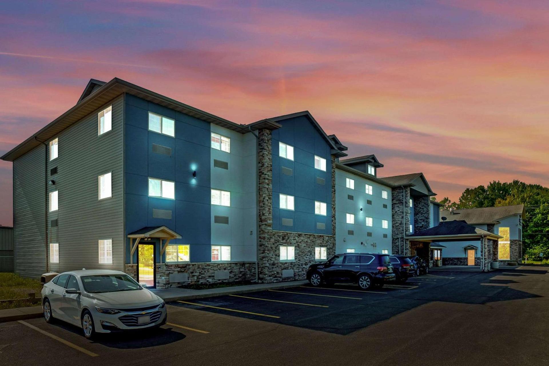 Comfort Inn & Suites Weston - Wausau photo 6