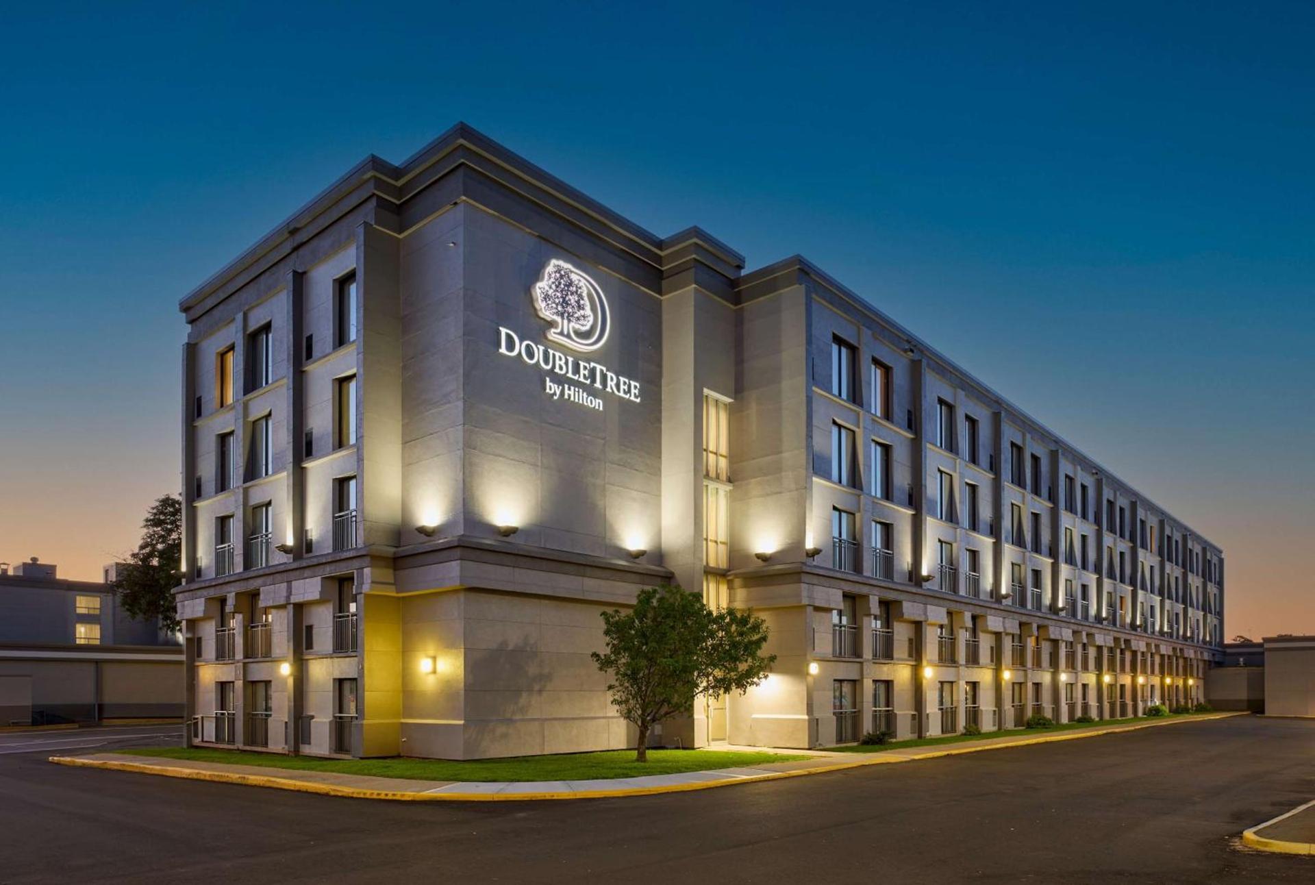 DoubleTree by Hilton Minneapolis Airport, MN photo 1