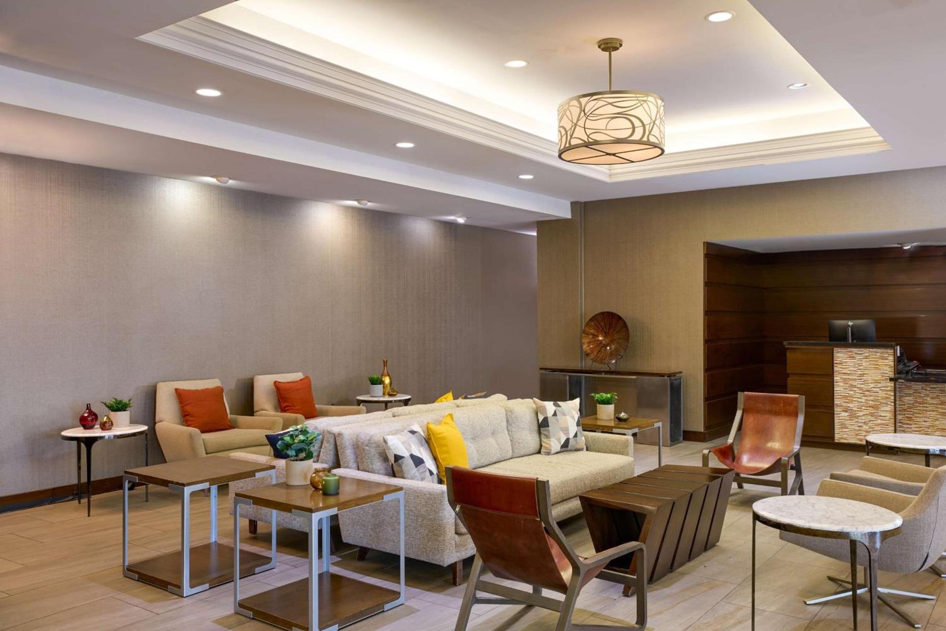 DoubleTree by Hilton Minneapolis Airport, MN photo 4