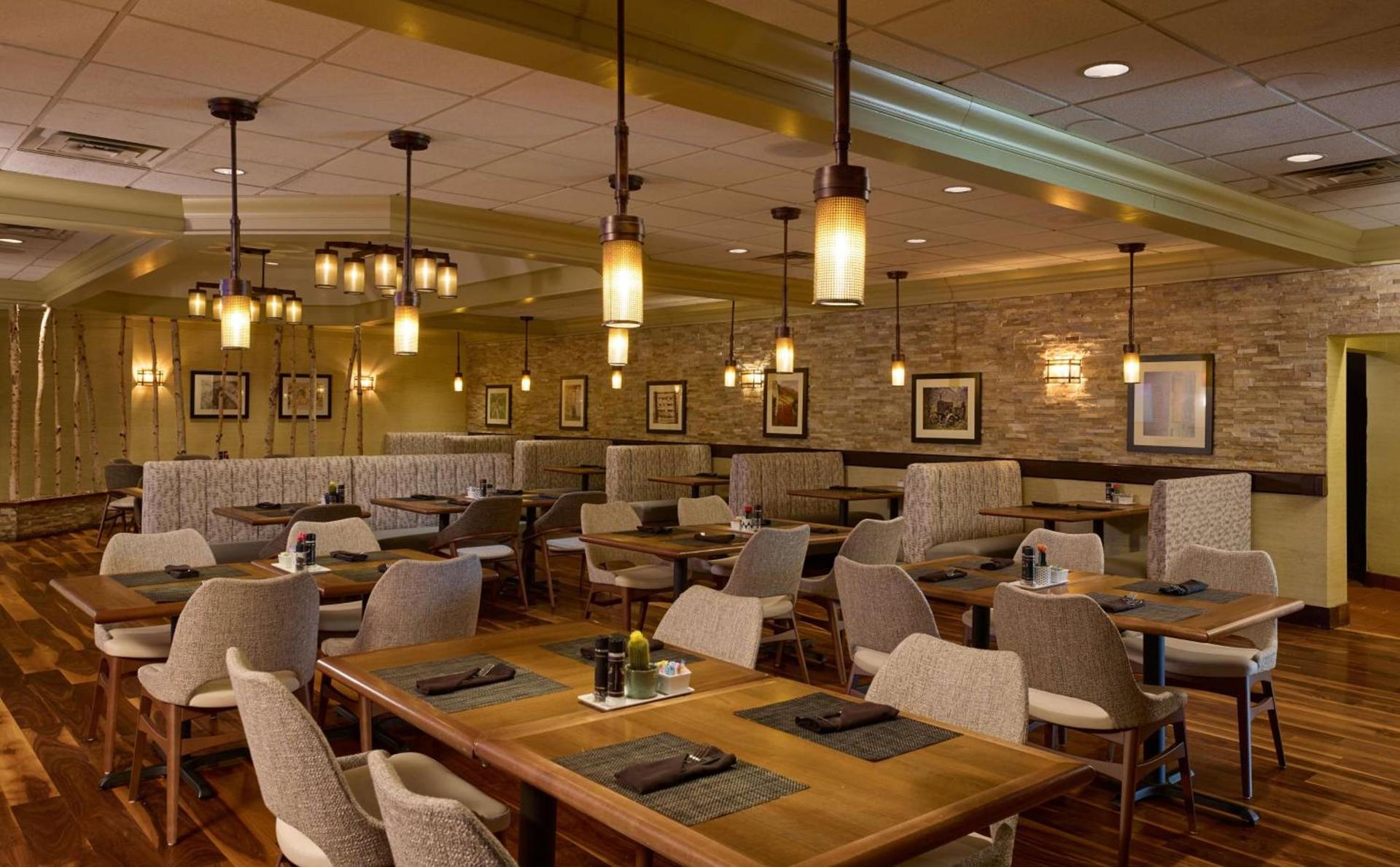 DoubleTree by Hilton Minneapolis Airport, MN photo 9