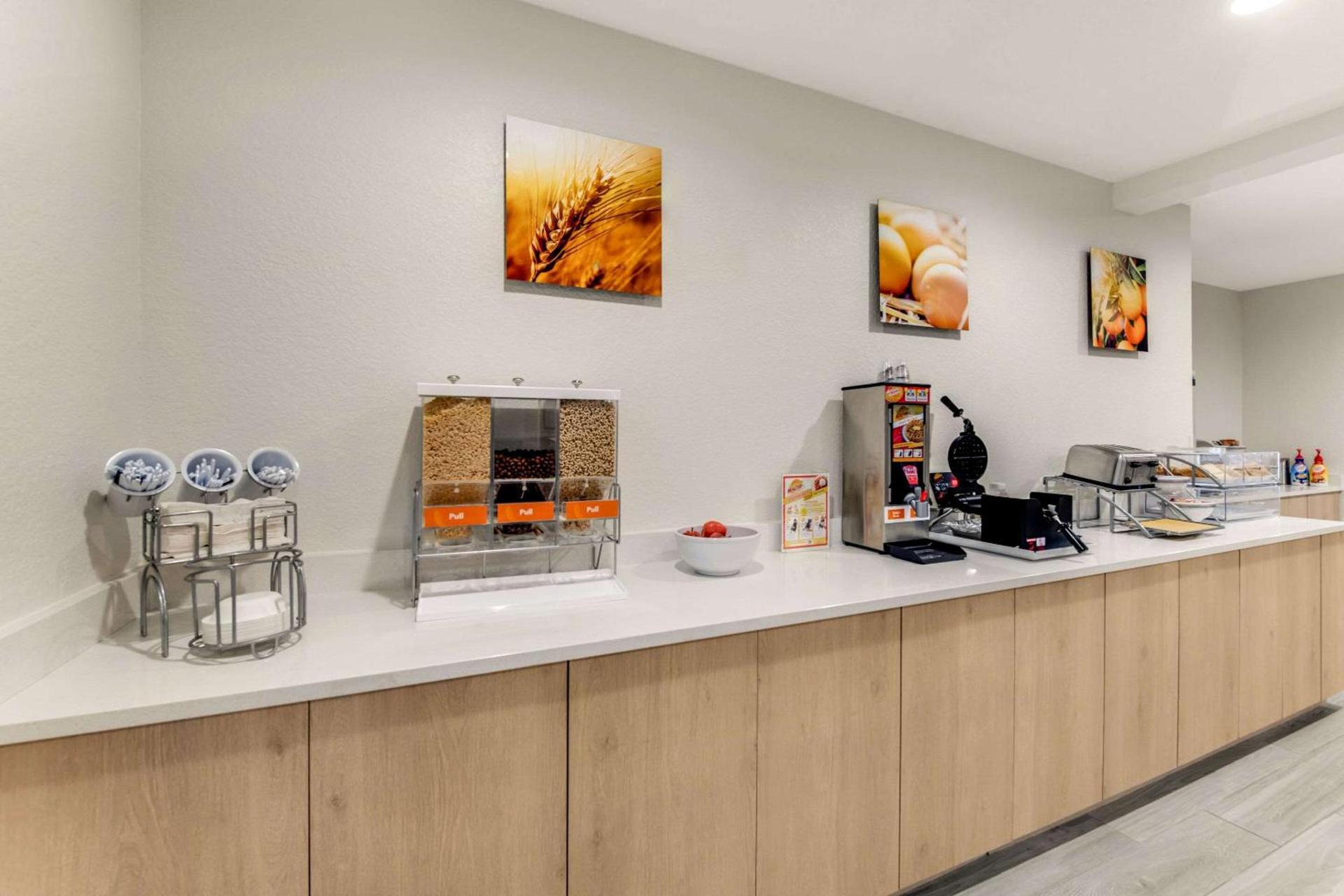 Comfort Inn & Suites Weston - Wausau photo 35