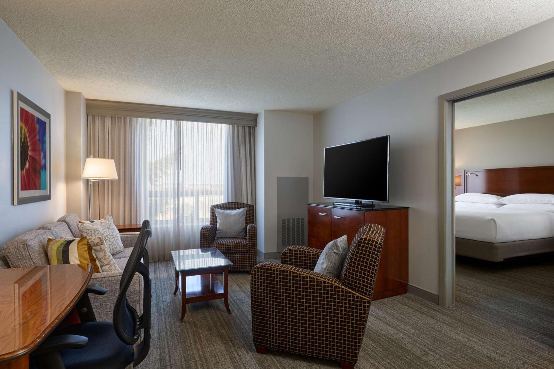 DoubleTree by Hilton Minneapolis Airport, MN photo 18